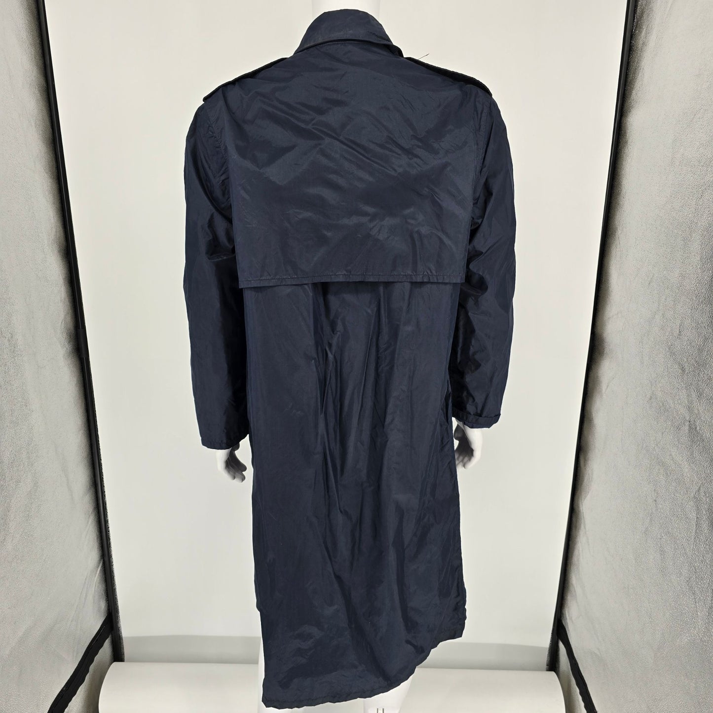 Mens Navy Blue Nylon Raincoat 40R By Brownwood Mfg. Co. USAF Military Style