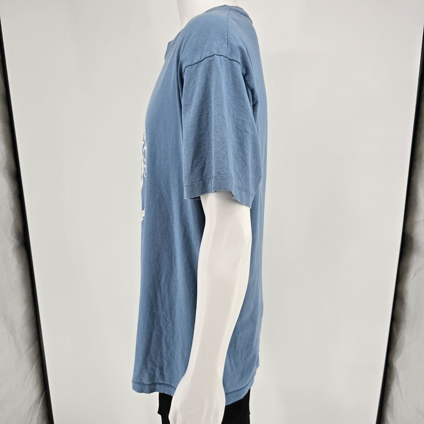 Distressed Vintage 1990s Anvil Blue Lake Tahoe Sailboat Graphic T-Shirt (XL)