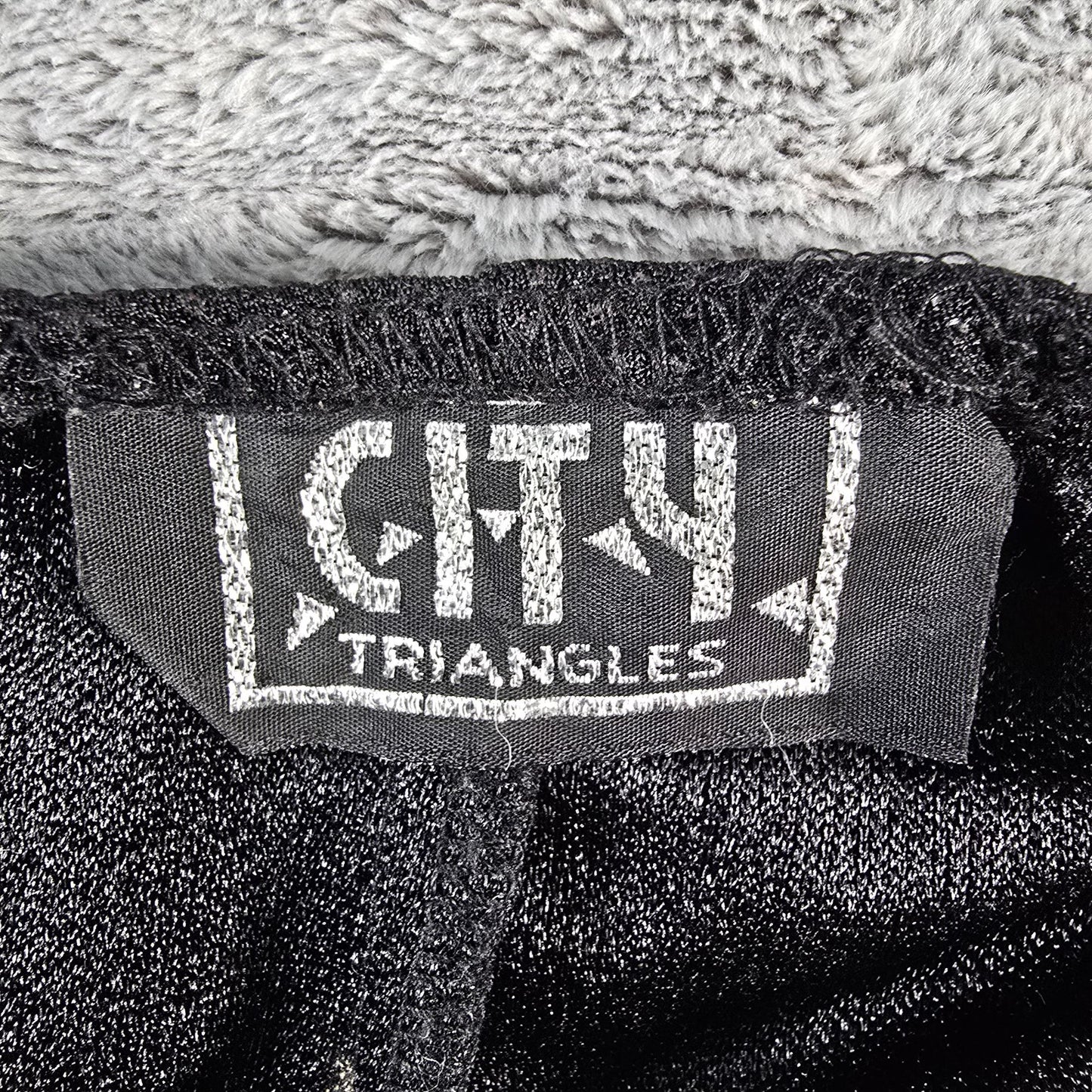 Vintage Y2K City Triangles Black Glitter Open back Halter Maxi Prom Dress (S)