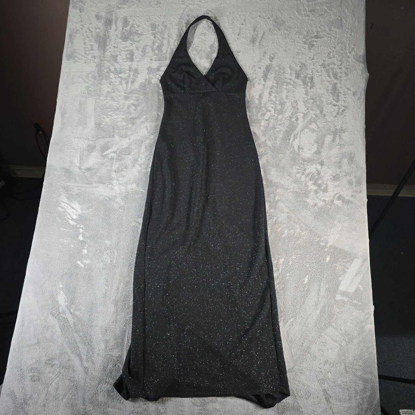 Vintage Y2K City Triangles Black Glitter Open back Halter Maxi Prom Dress (S)