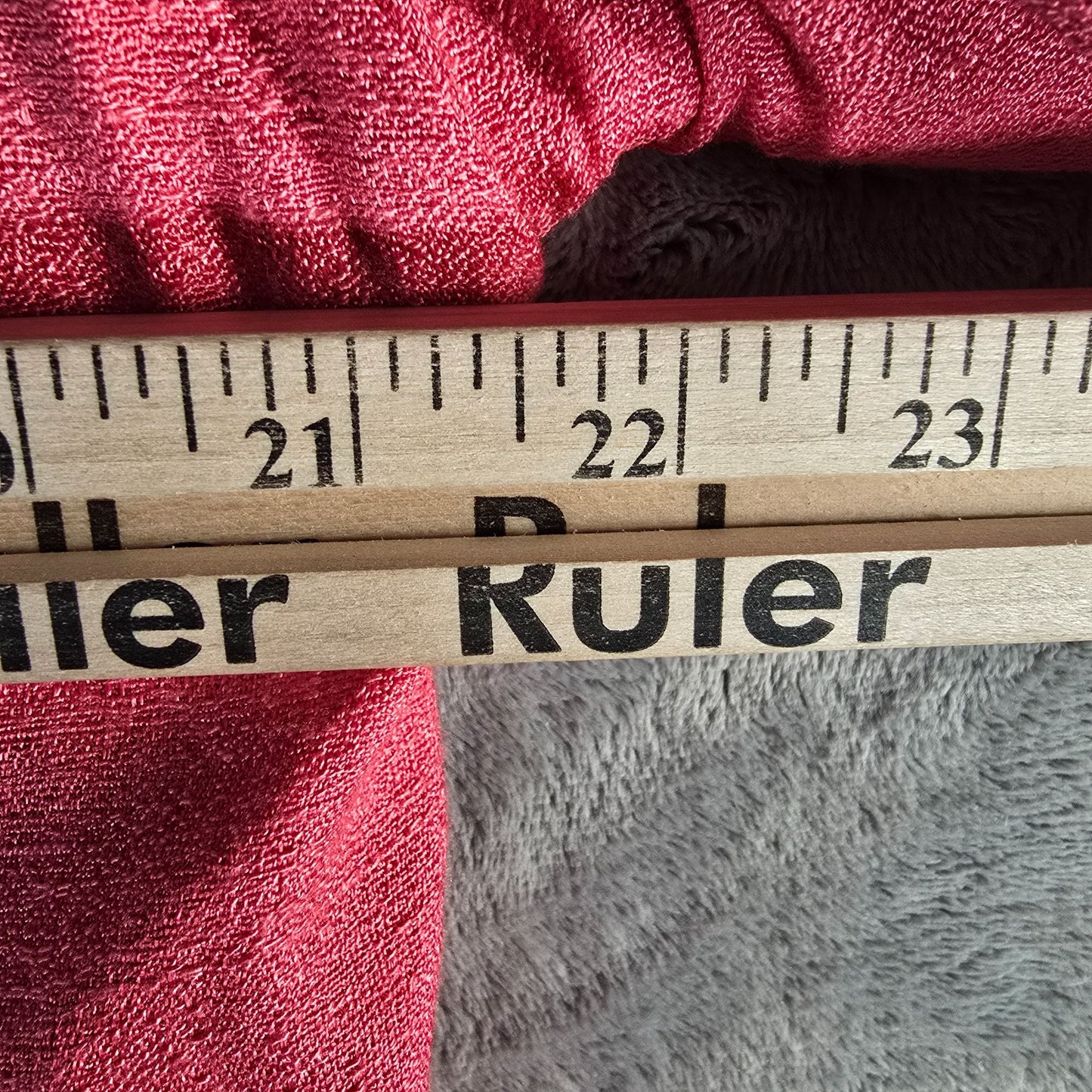 Vintage 1960s Hanas Clothiers Hong Kong Pink Open Front Cutwork Coat (L)