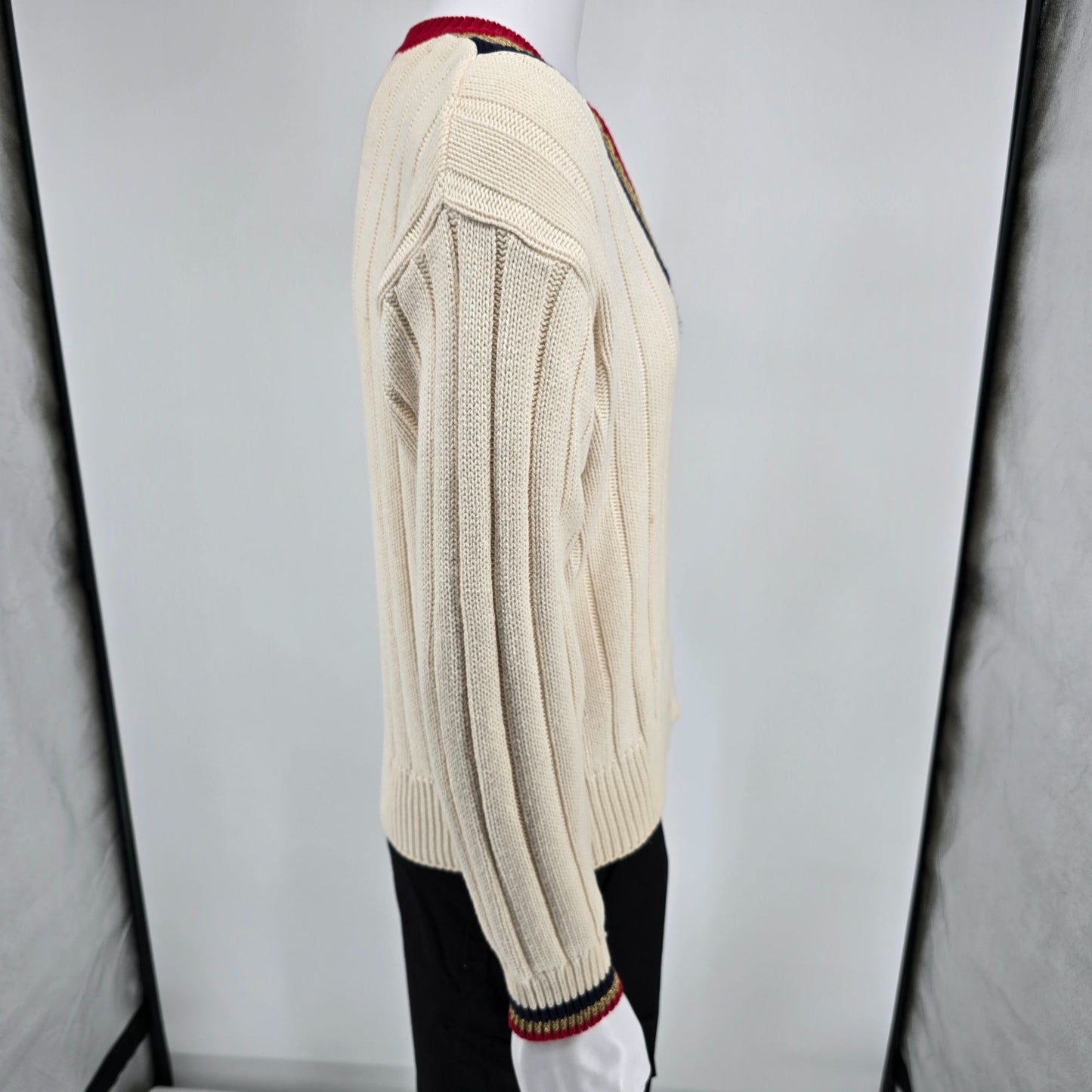Vintage 1990s First Issue Women's Cable Knit V-Neck Tennis/Cricket Sweater (M)