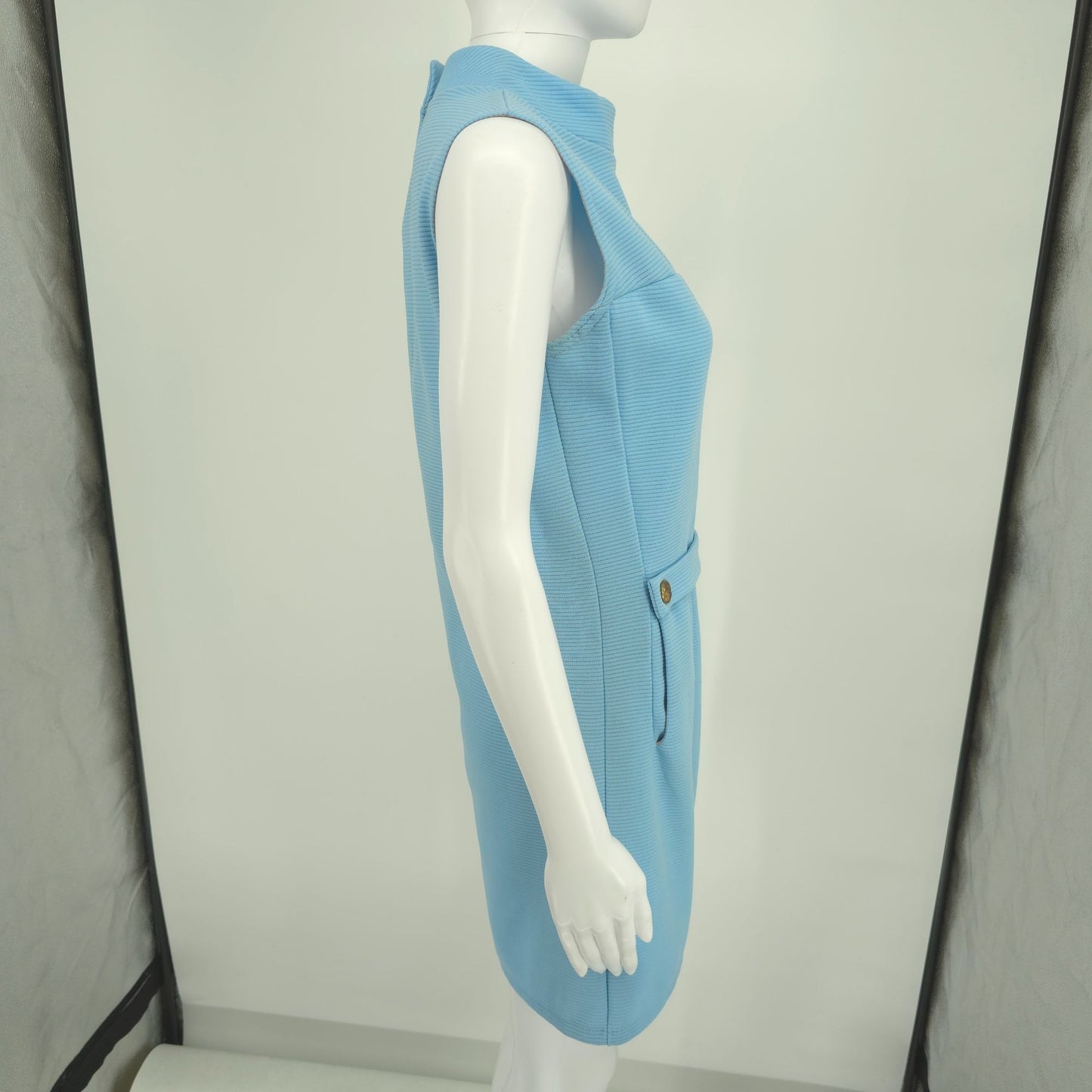 Vintage 1960s Blue Dacron Ribbed Knit Sleeveless Mock Neck Mod Mini Dress (M)