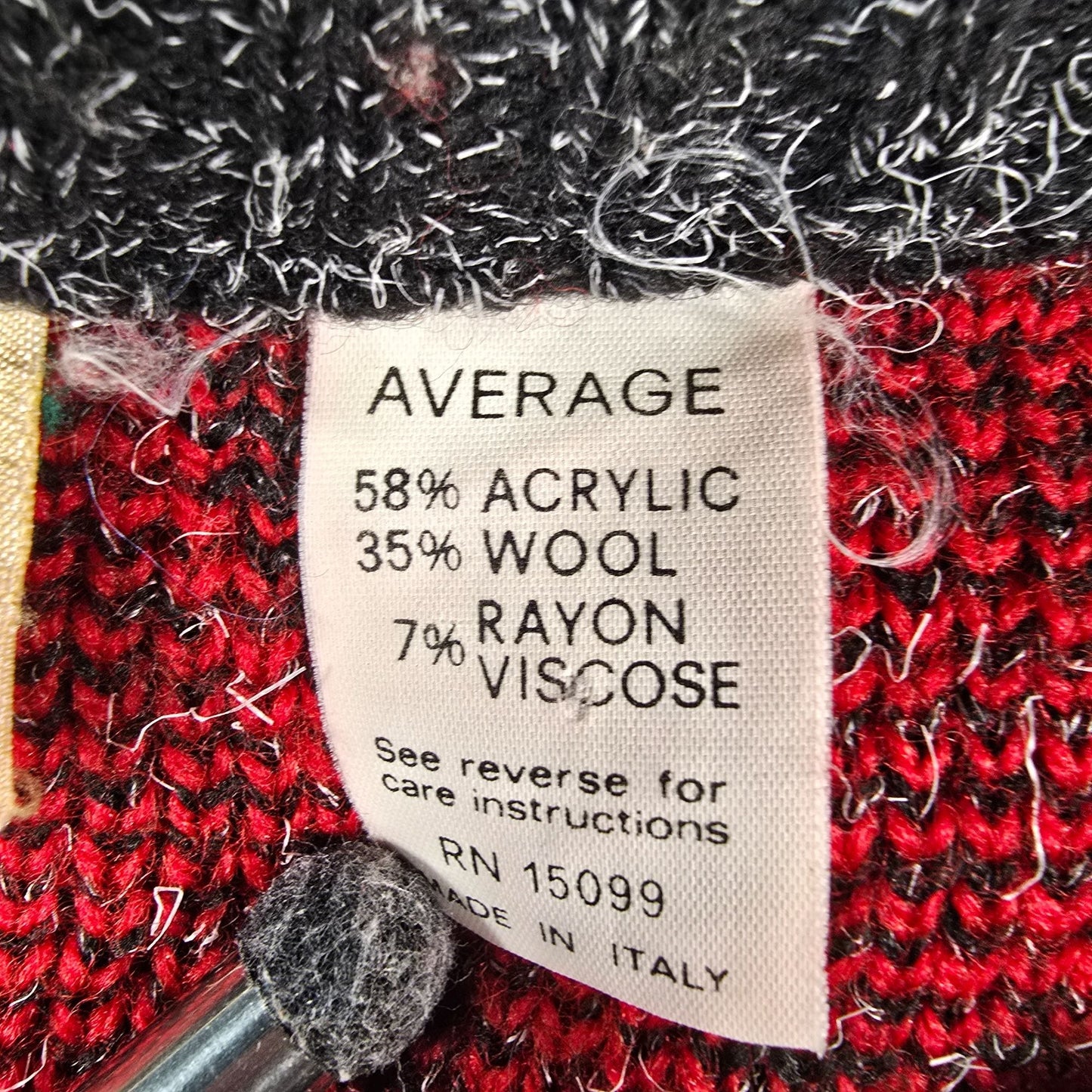 Vintage 1980s Men's Store Made in Italy Fuzzy Red/Black Zigzag Sweater (XL)