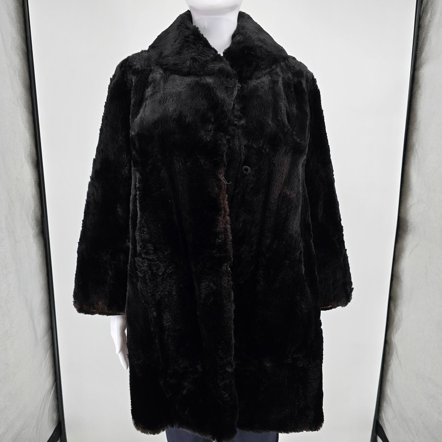 Vintage 1960s York Furs Muncie Deep Espresso/Black Sheared Fur Coat (L)