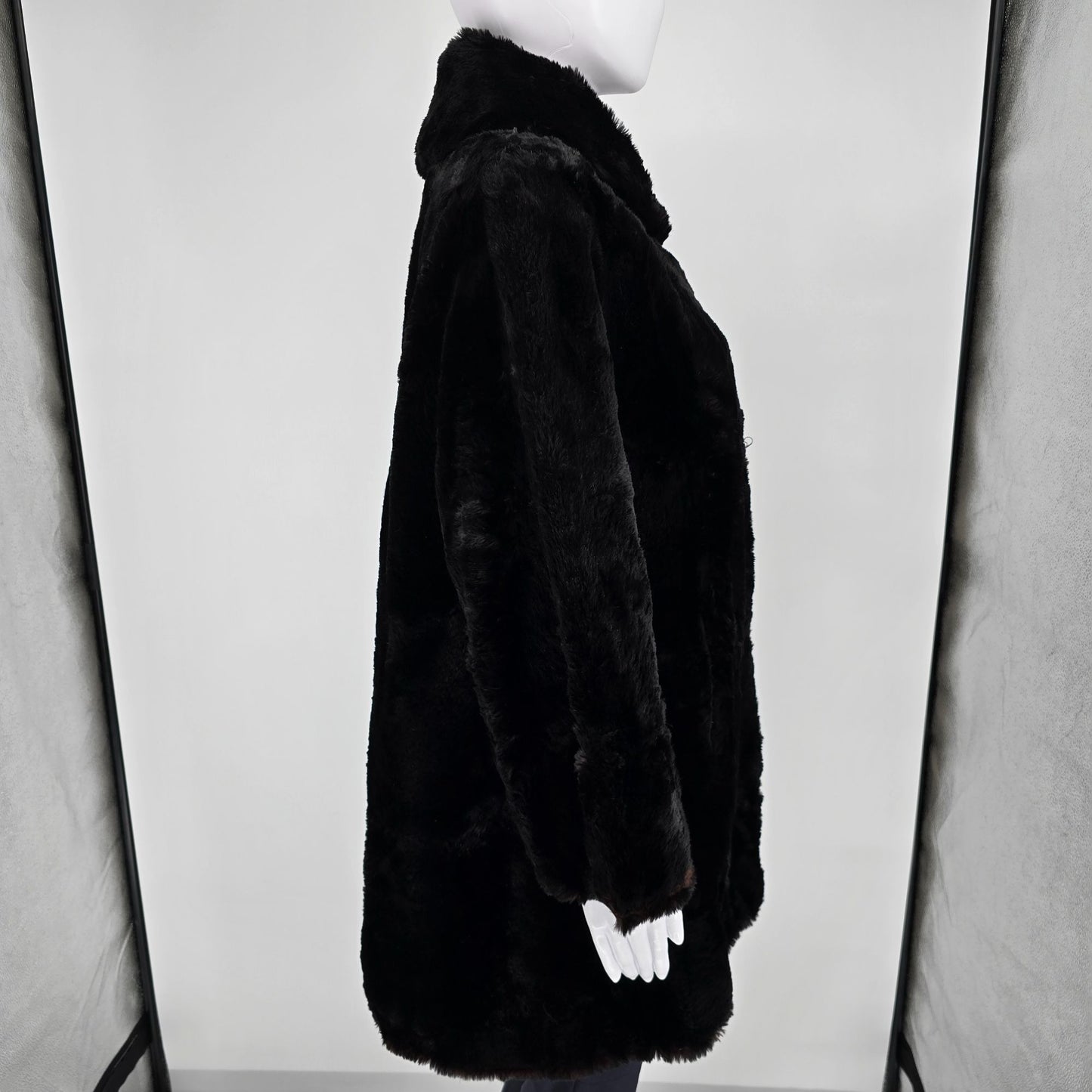 Vintage 1960s York Furs Muncie Deep Espresso/Black Sheared Fur Coat (L)