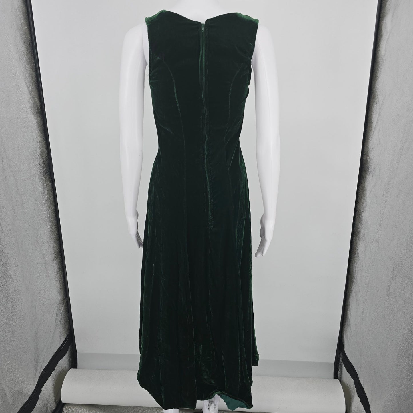 Vintage 1970s Deep Forest Green Velvet High Low Sleeveless Holiday Dress (XS)
