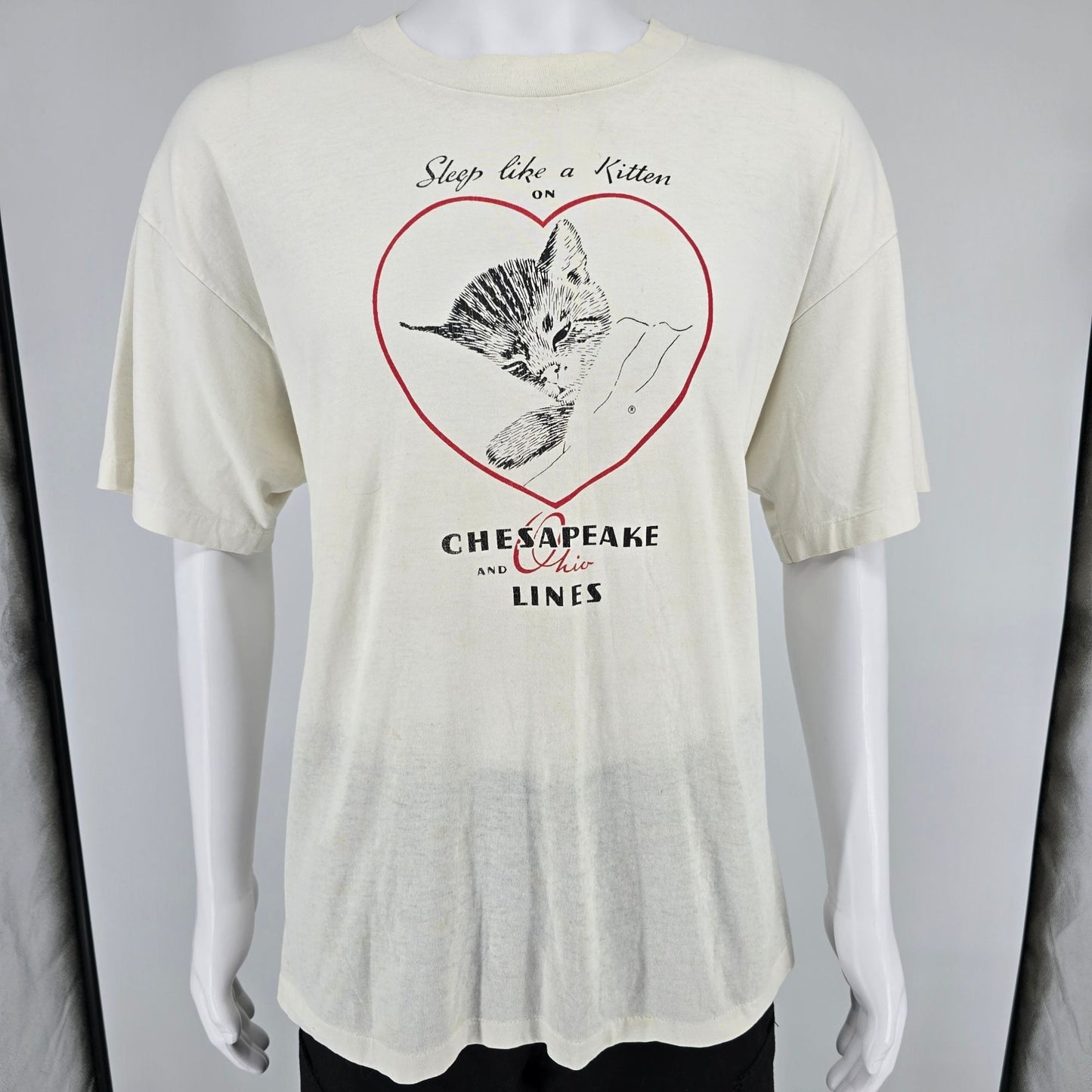 Vintage 1990s Chesapeake and Ohio Chessie "Sleep Like a Kitten" T-Shirt (XL)