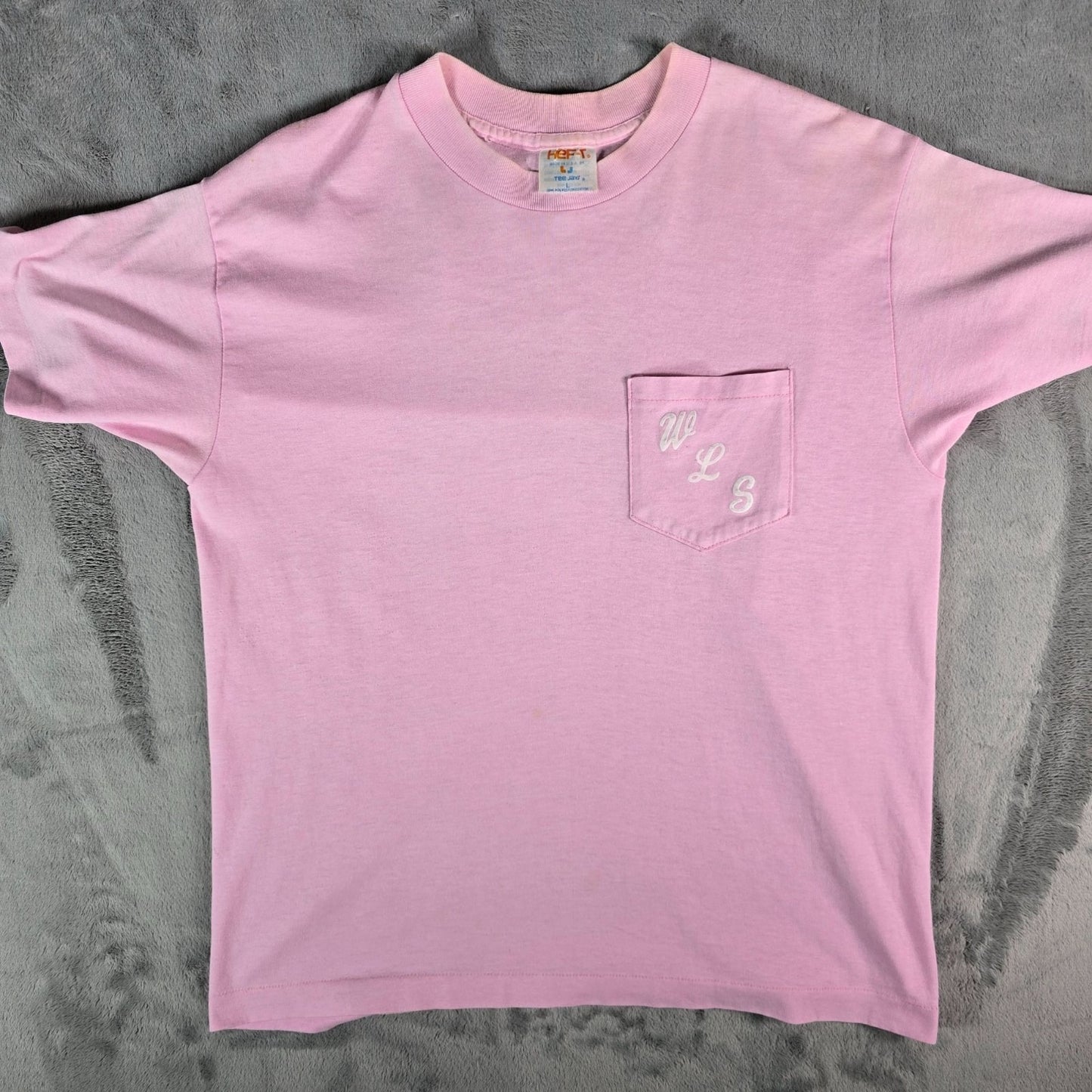 Vintage 1980s Heft-T by Tee Jays "WLS" Flocked Letter Pink Pocket T-Shirt (M/L)