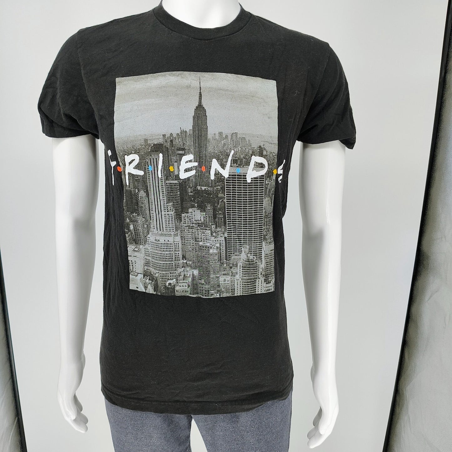 Friends New York City Skyline Black Graphic T-Shirt (Medium)