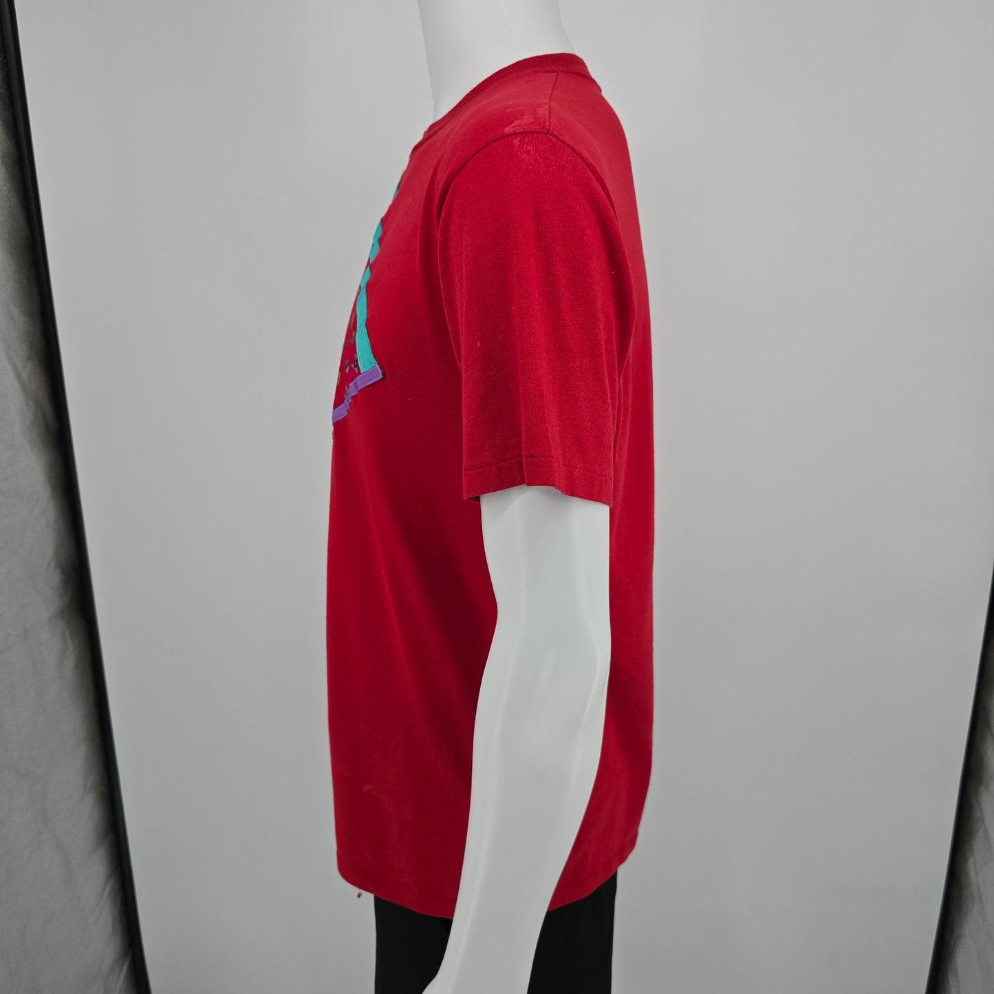 Vintage 1990s Jerzees Southwestern Ribbon Applique Wearable Art T-Shirt (M/L)