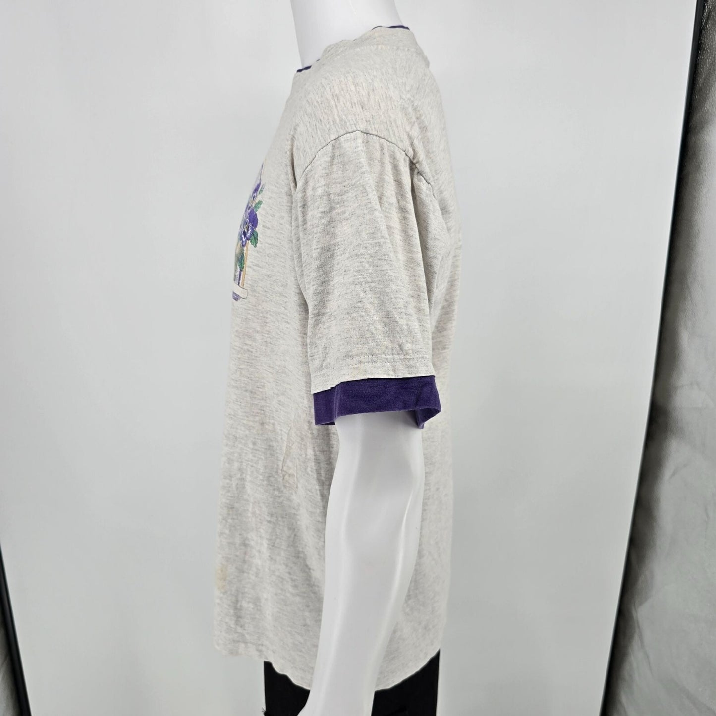 Distressed Vintage 1990s Pansy Flower Window Garden Ringer Tee T-Shirt (L)