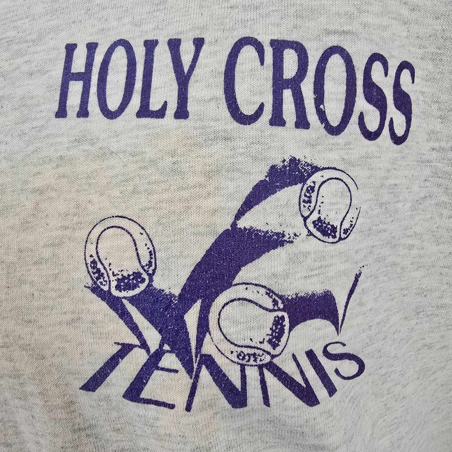 Distressed Vintage 1990s Fruit of the Loom Gray Holy Cross Tennis T-Shirt (XL)