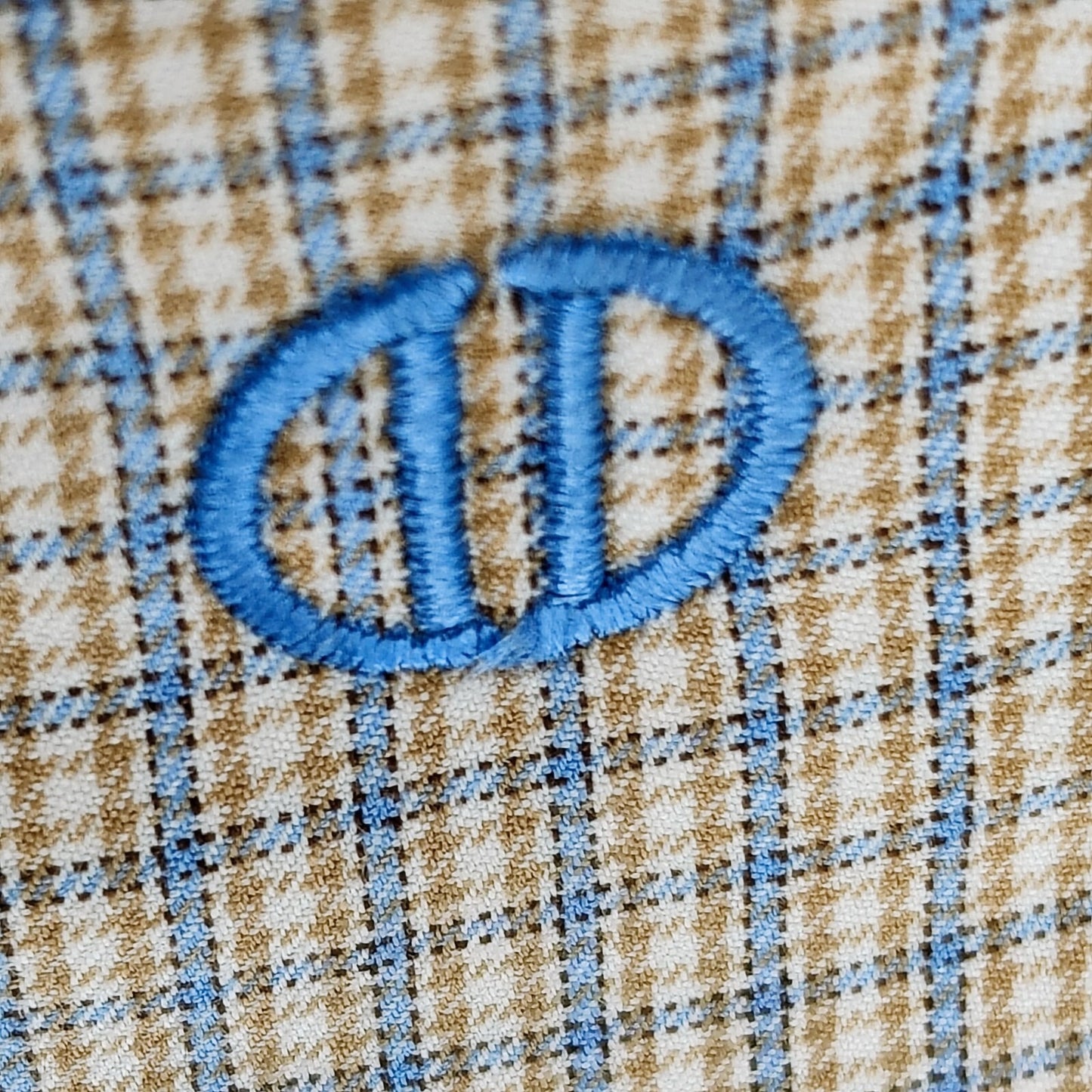NWOT David Donahue Light Brown Checkered Trim Fit Dress Shirt (15 32/33)