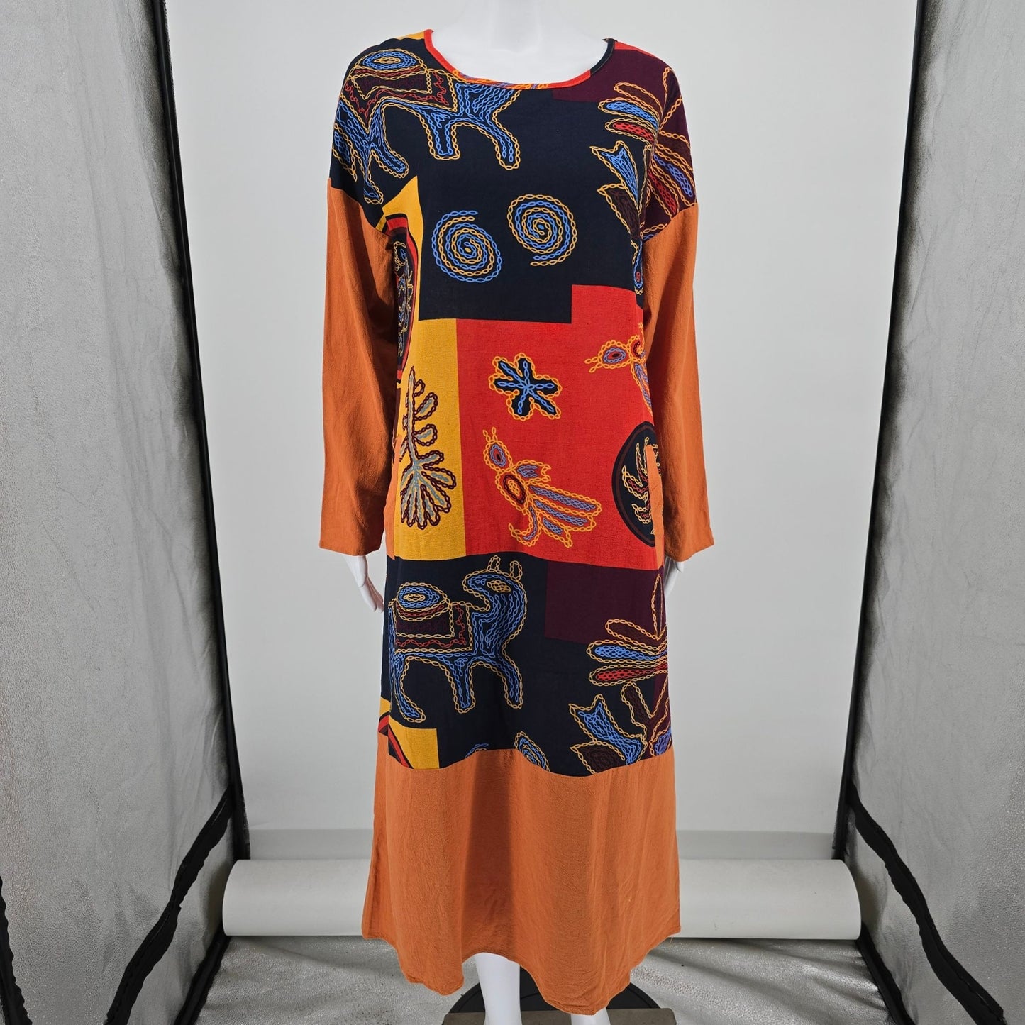 Gracila Navy/Red/Gold Folk Art Patchwork Print Cotton Boho Midi Dress (Medium)