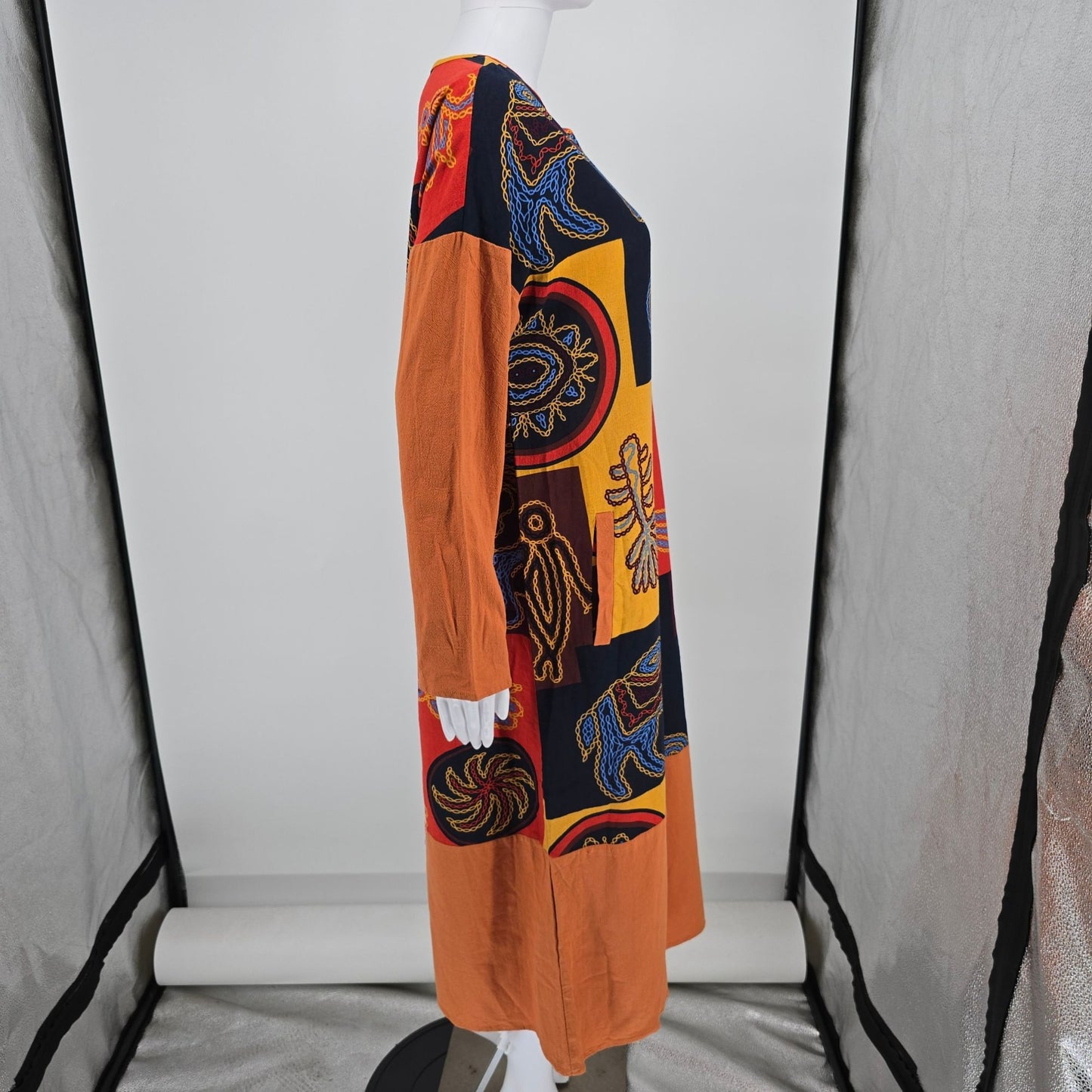 Gracila Navy/Red/Gold Folk Art Patchwork Print Cotton Boho Midi Dress (Medium)