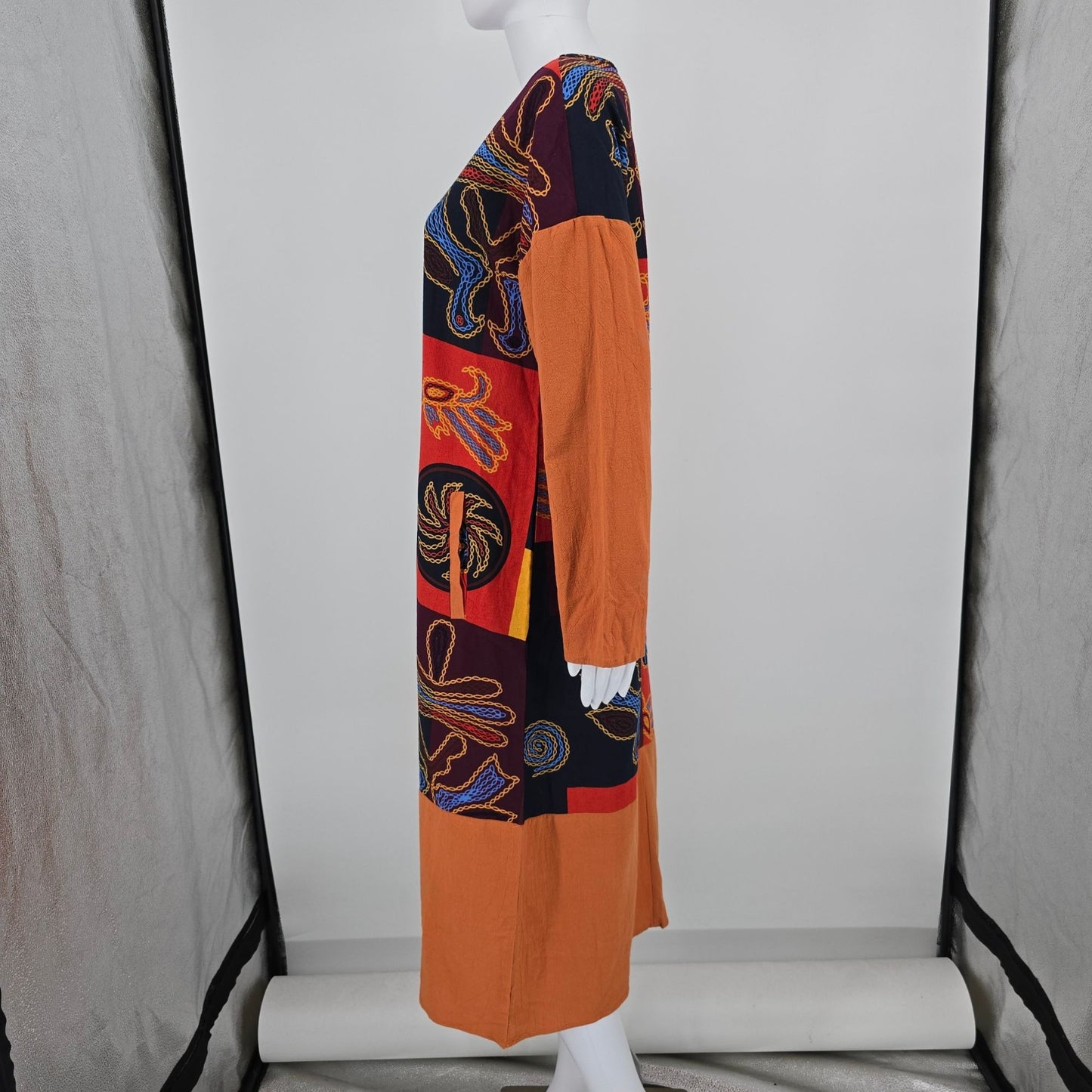 Gracila Navy/Red/Gold Folk Art Patchwork Print Cotton Boho Midi Dress (Medium)