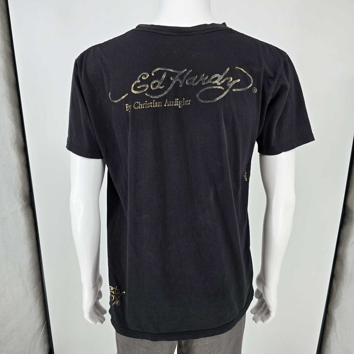 Vintage Y2K Ed Hardy by Christian Audigier "Death Before Dishonor" T-Shirt (L)