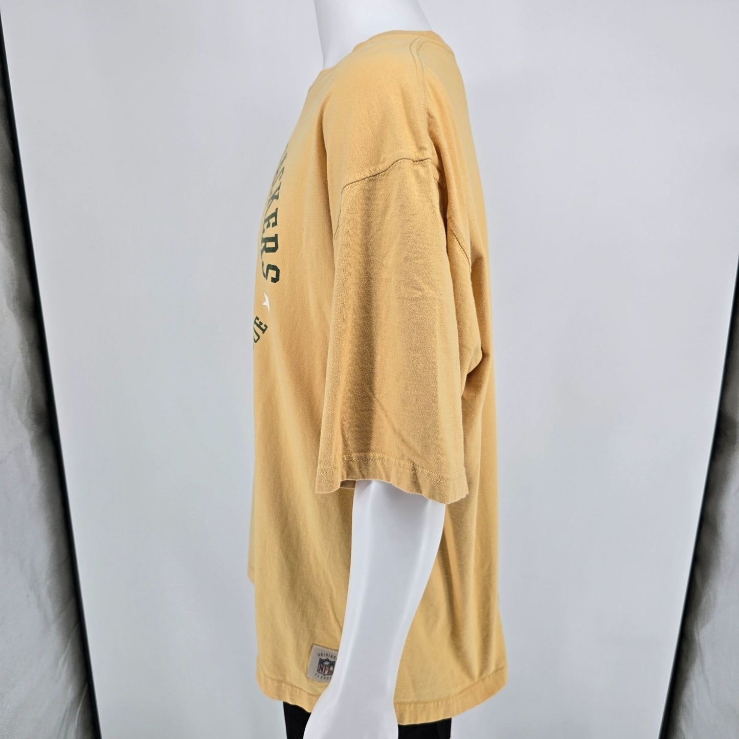 Vintage Y2K Reebok NFL Gridiron Classic Green Bay Packers Helmet T-Shirt (XL)