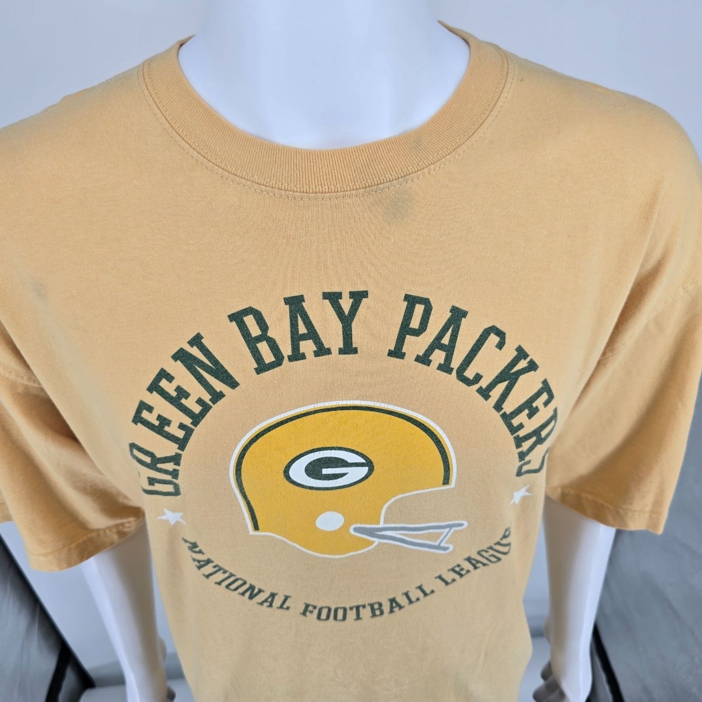 Vintage Y2K Reebok NFL Gridiron Classic Green Bay Packers Helmet T-Shirt (XL)
