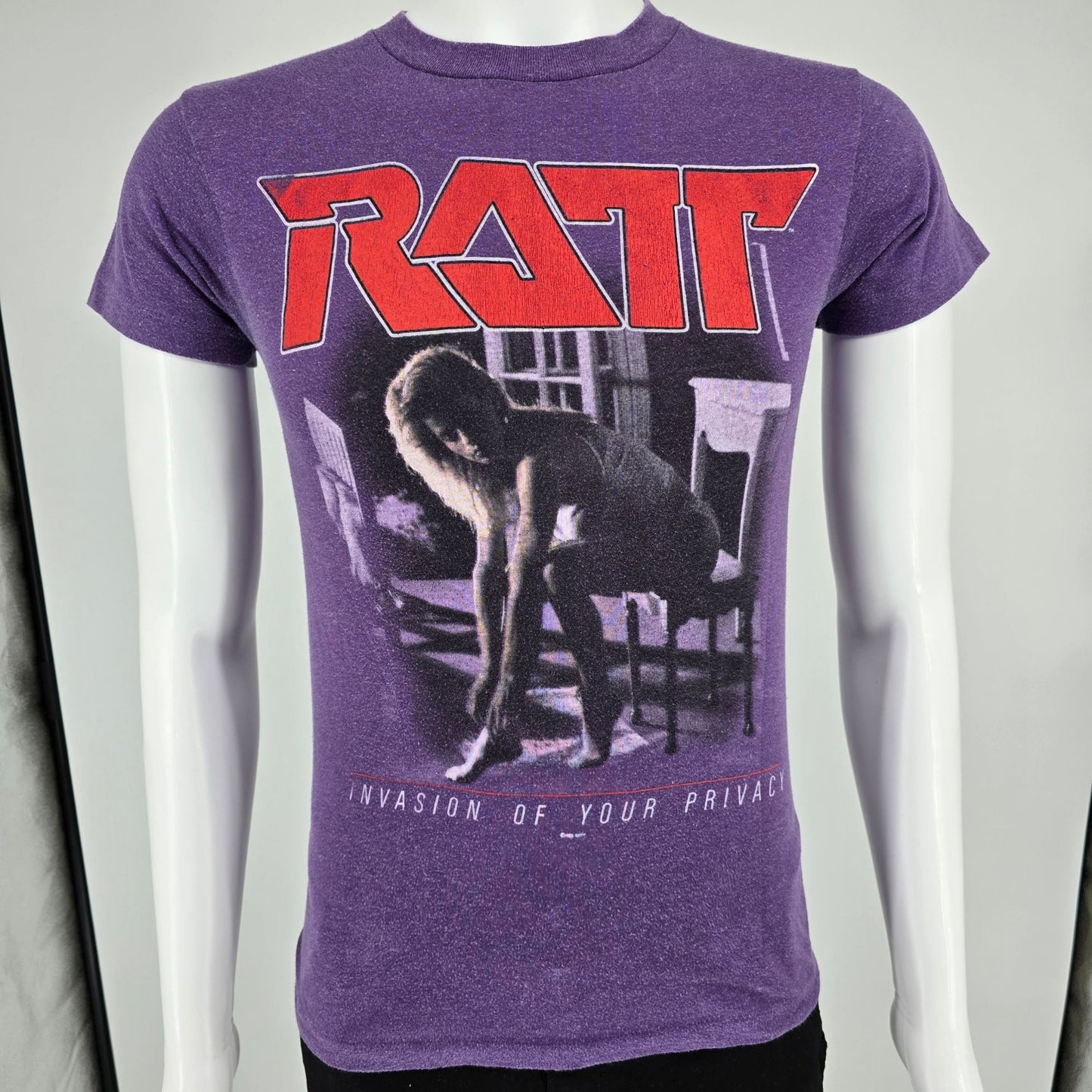 Vintage 1980s Ratt Invasion of Your Privacy Tour 1985 Concert T-Shirt (XS/S)