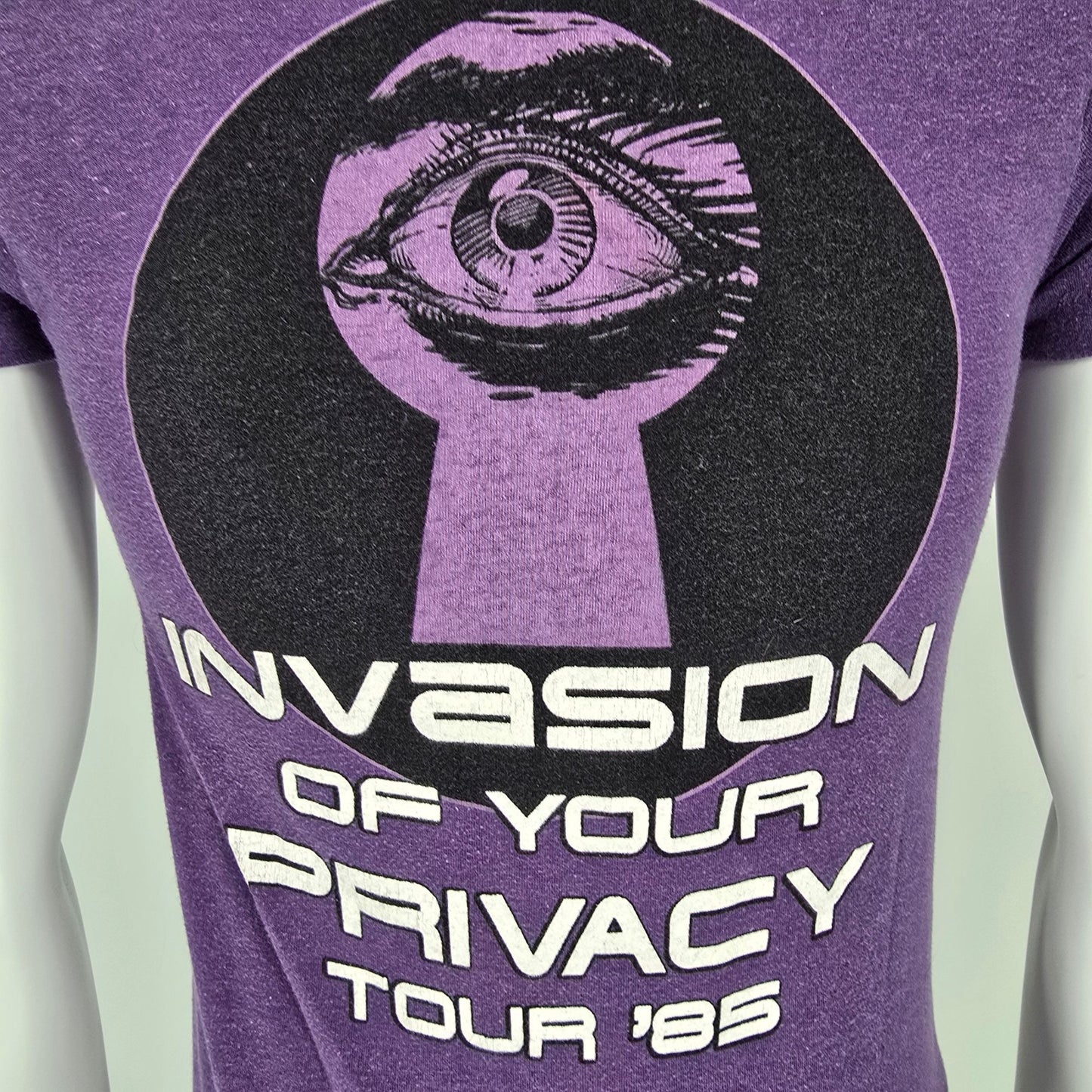 Vintage 1980s Ratt Invasion of Your Privacy Tour 1985 Concert T-Shirt (XS/S)