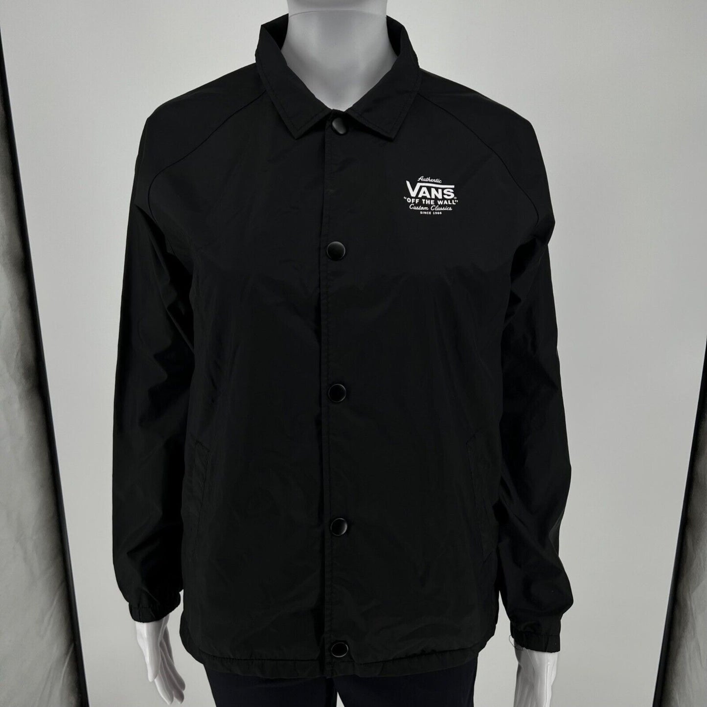 VANS Youth Torrey Black Snap Button Windbreaker Nylon Coach Jacket (Youth Large)