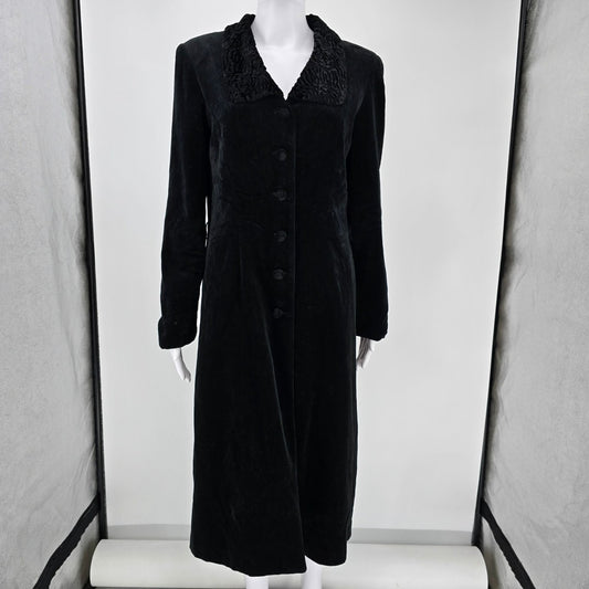 Vintage 1990s JS Collections Made in Canada Women's Black Velvet Long Coat (M)