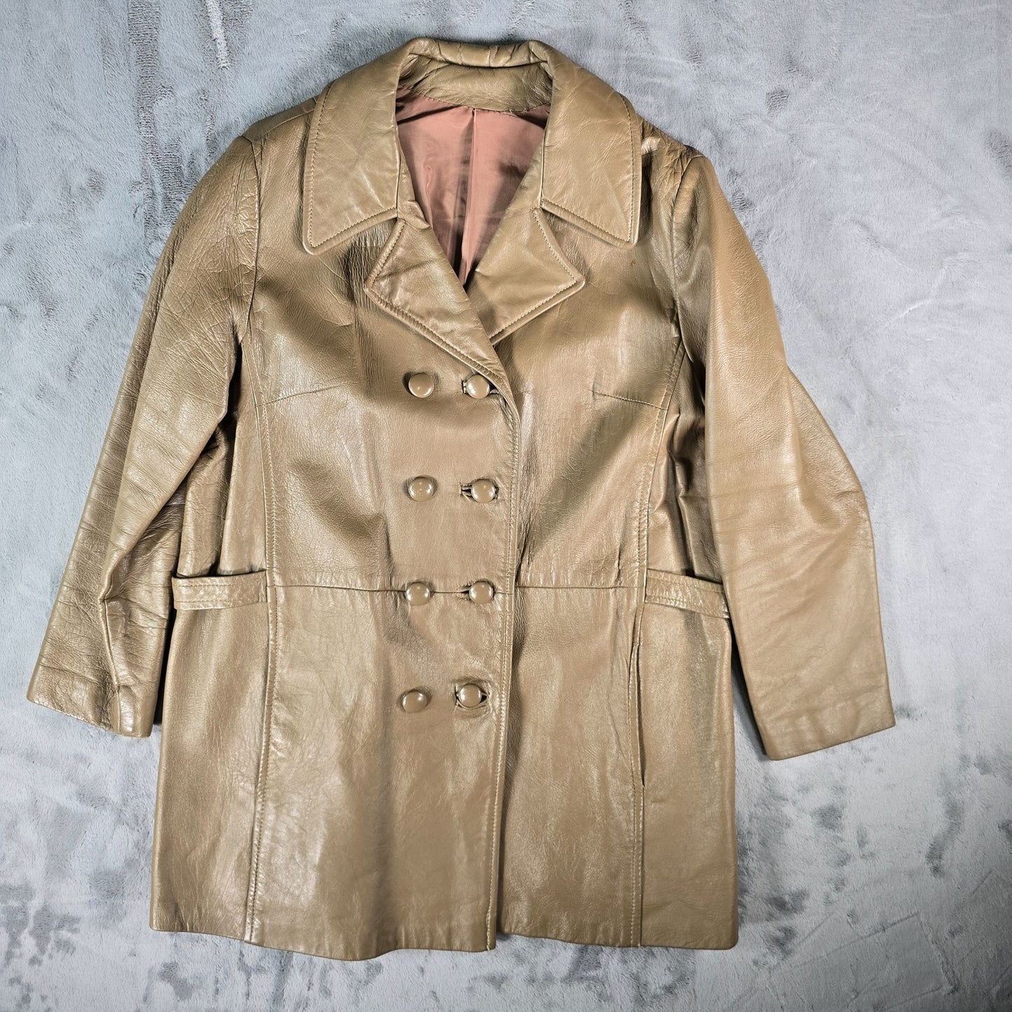Vintage 1970s Unbranded Double-Breasted Olive Taupe Leather Coat (XL) *Fair