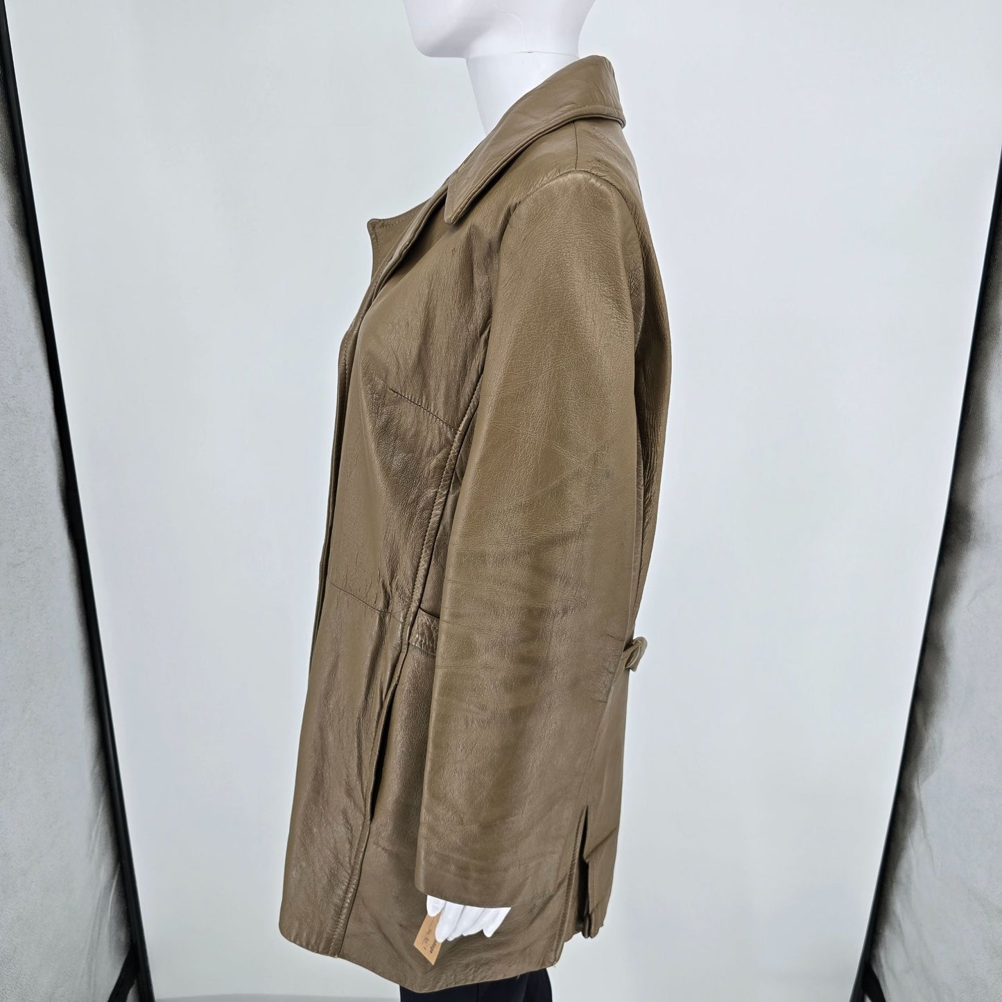 Vintage 1970s Unbranded Double-Breasted Olive Taupe Leather Coat (XL) *Fair