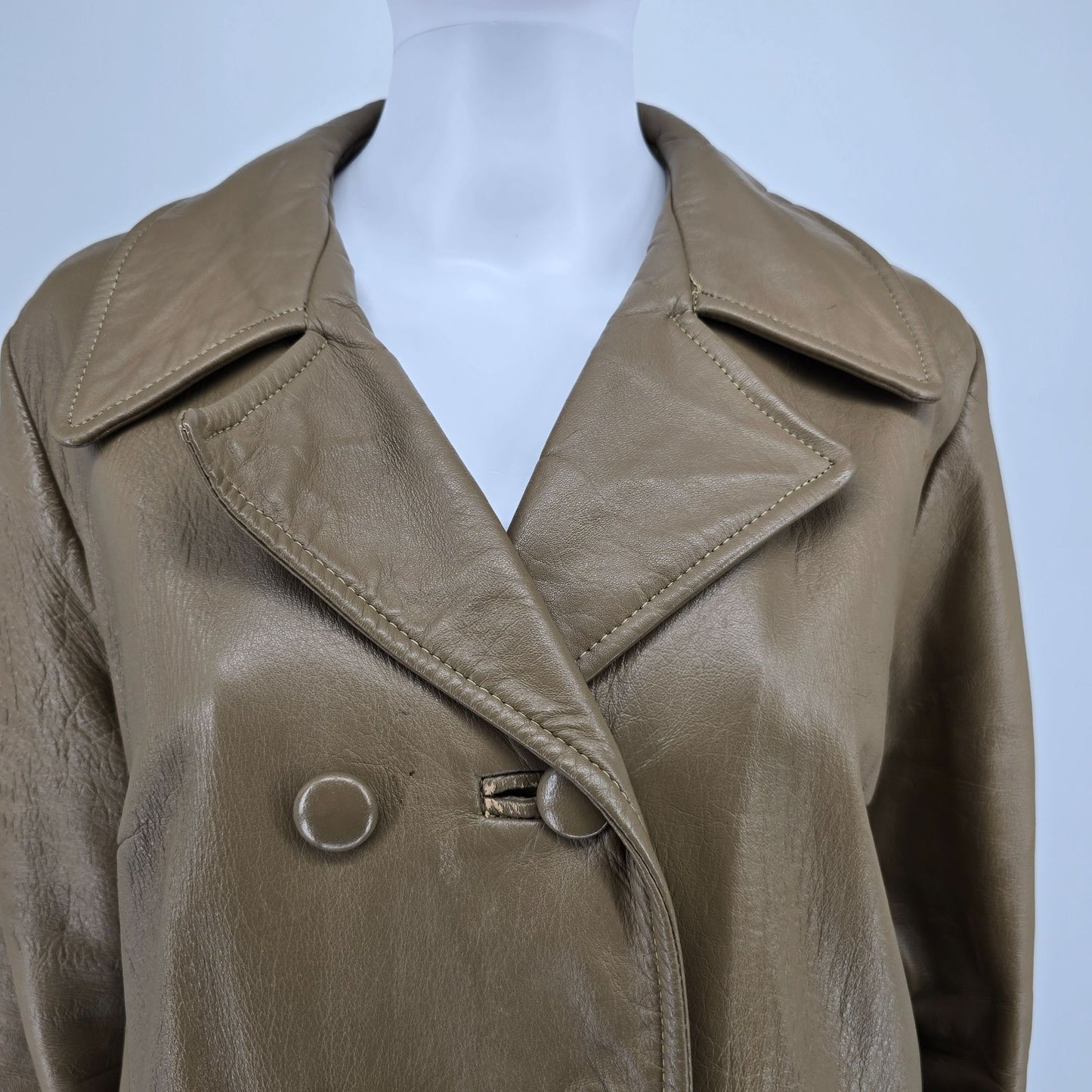 Vintage 1970s Unbranded Double-Breasted Olive Taupe Leather Coat (XL) *Fair