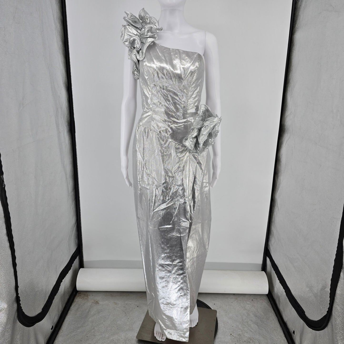Vintage 1980s Mike Benet Formals Silver Metallic One Shoulder Prom Dress (XS)