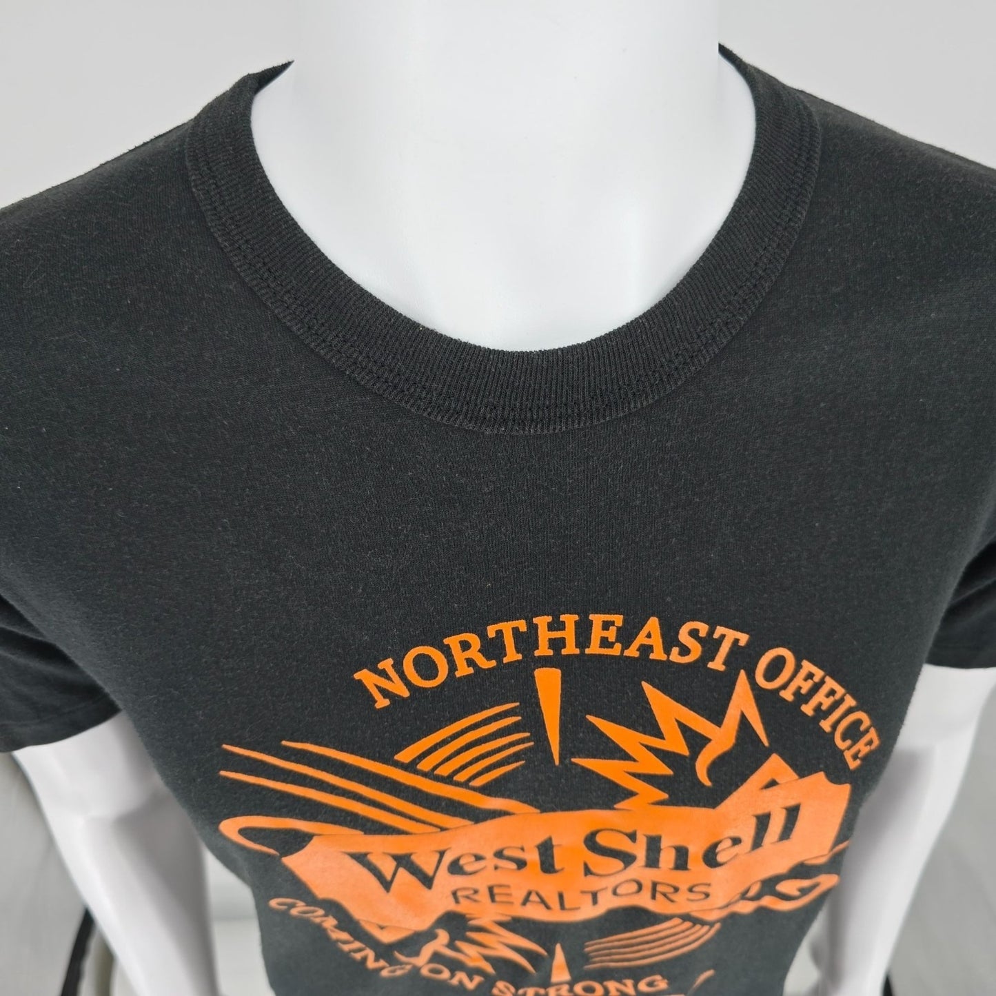 Vintage 1990s West Shell Realtors Cincinnati Ohio "Sullivan 17" T-Shirt (S/M)