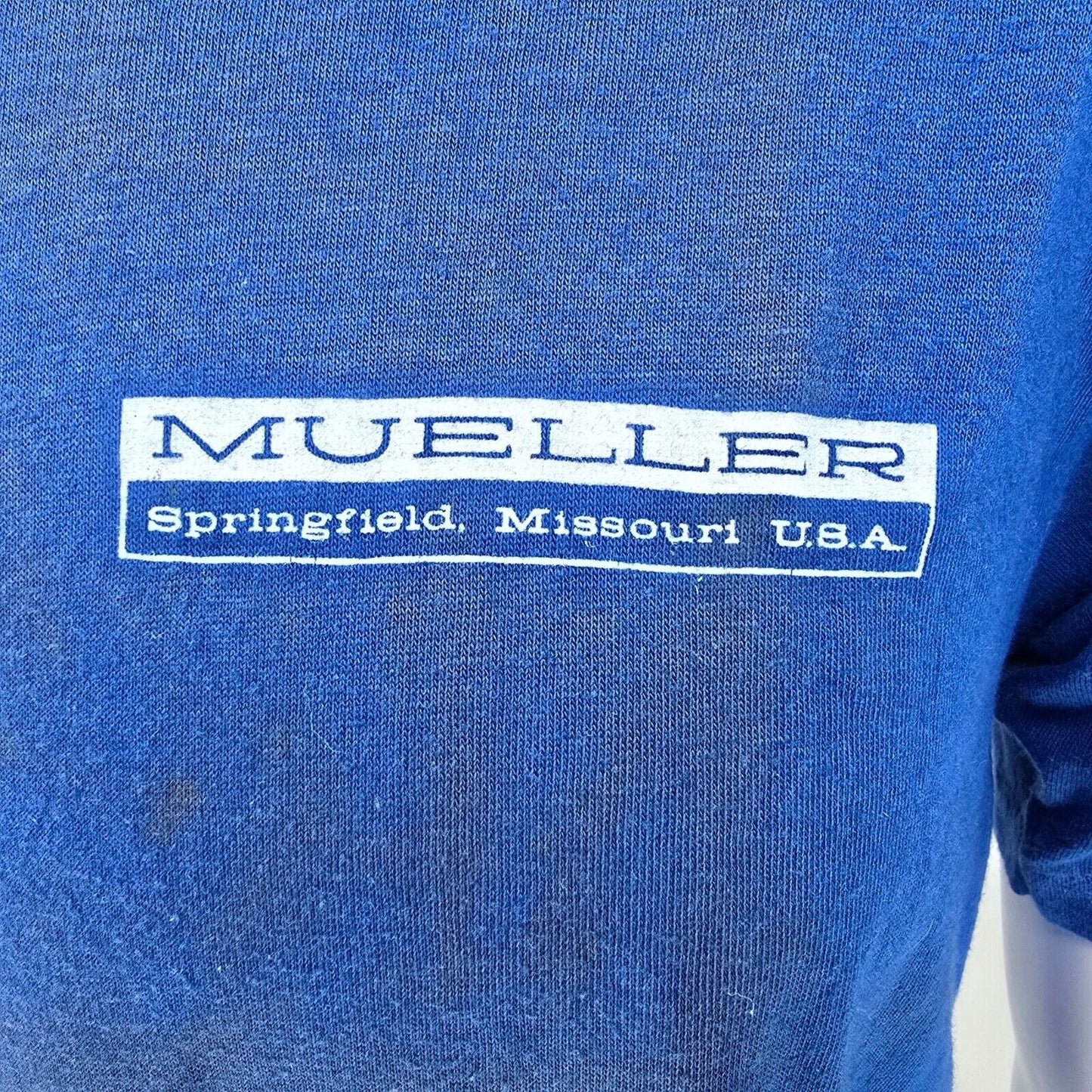 Distressed Vintage 1980s Mueller Stainless Steel Springfield, MO T-Shirt (M)
