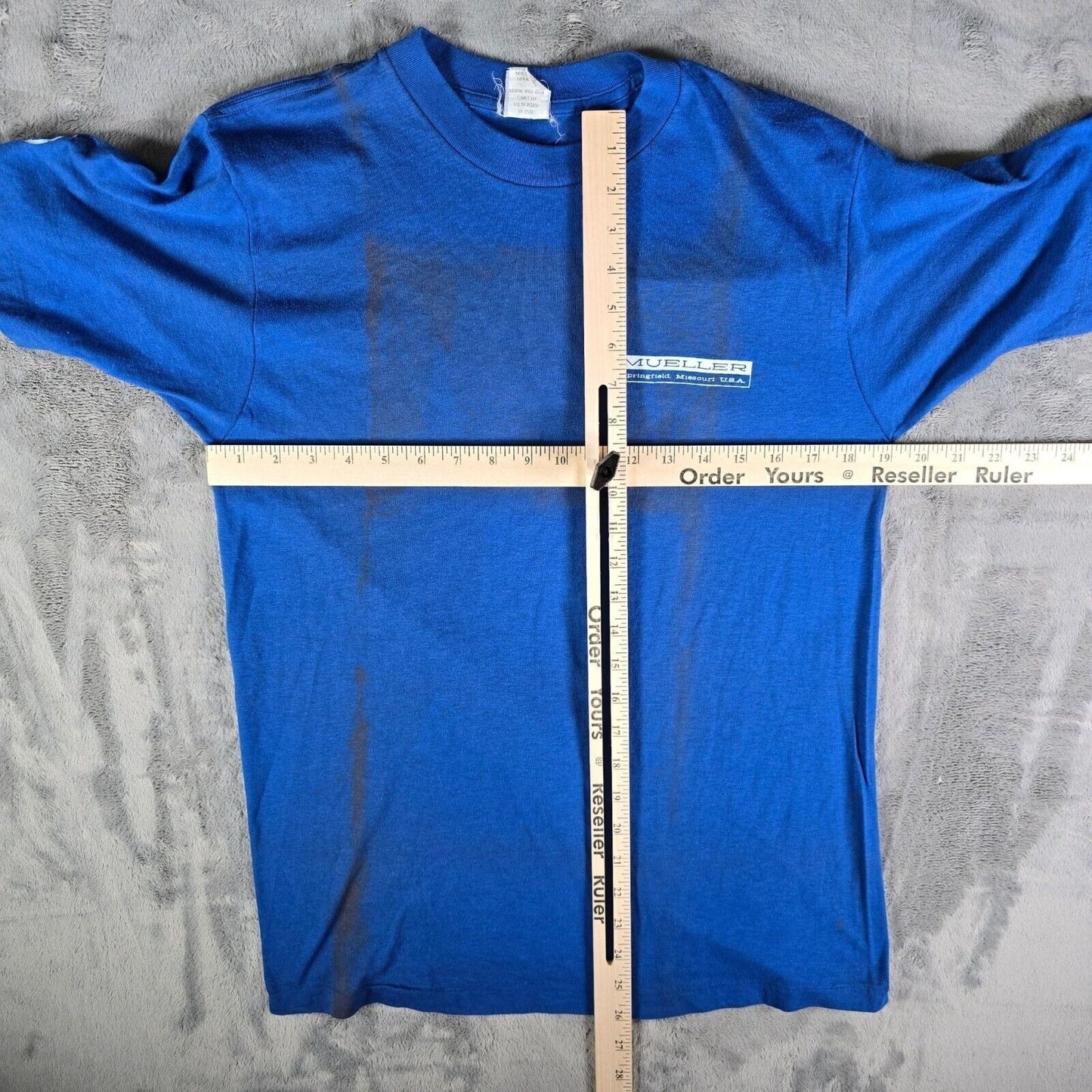 Distressed Vintage 1980s Mueller Stainless Steel Springfield, MO T-Shirt (M)