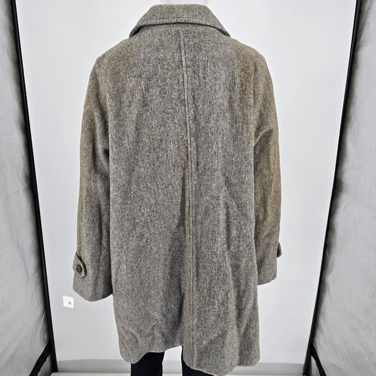 Distressed Vintage 1960s Lady Penguin Fashions Heather Gray Wool Car Coat (L)