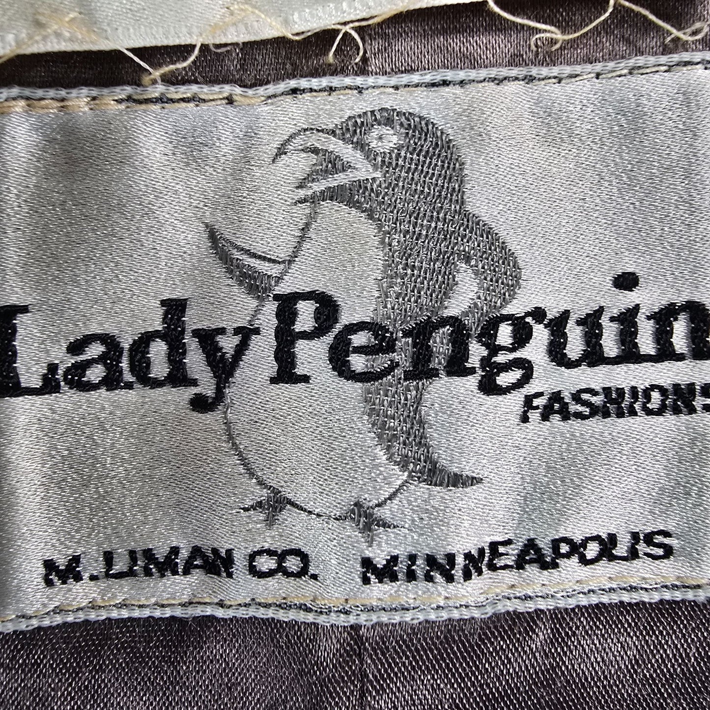 Distressed Vintage 1960s Lady Penguin Fashions Heather Gray Wool Car Coat (L)