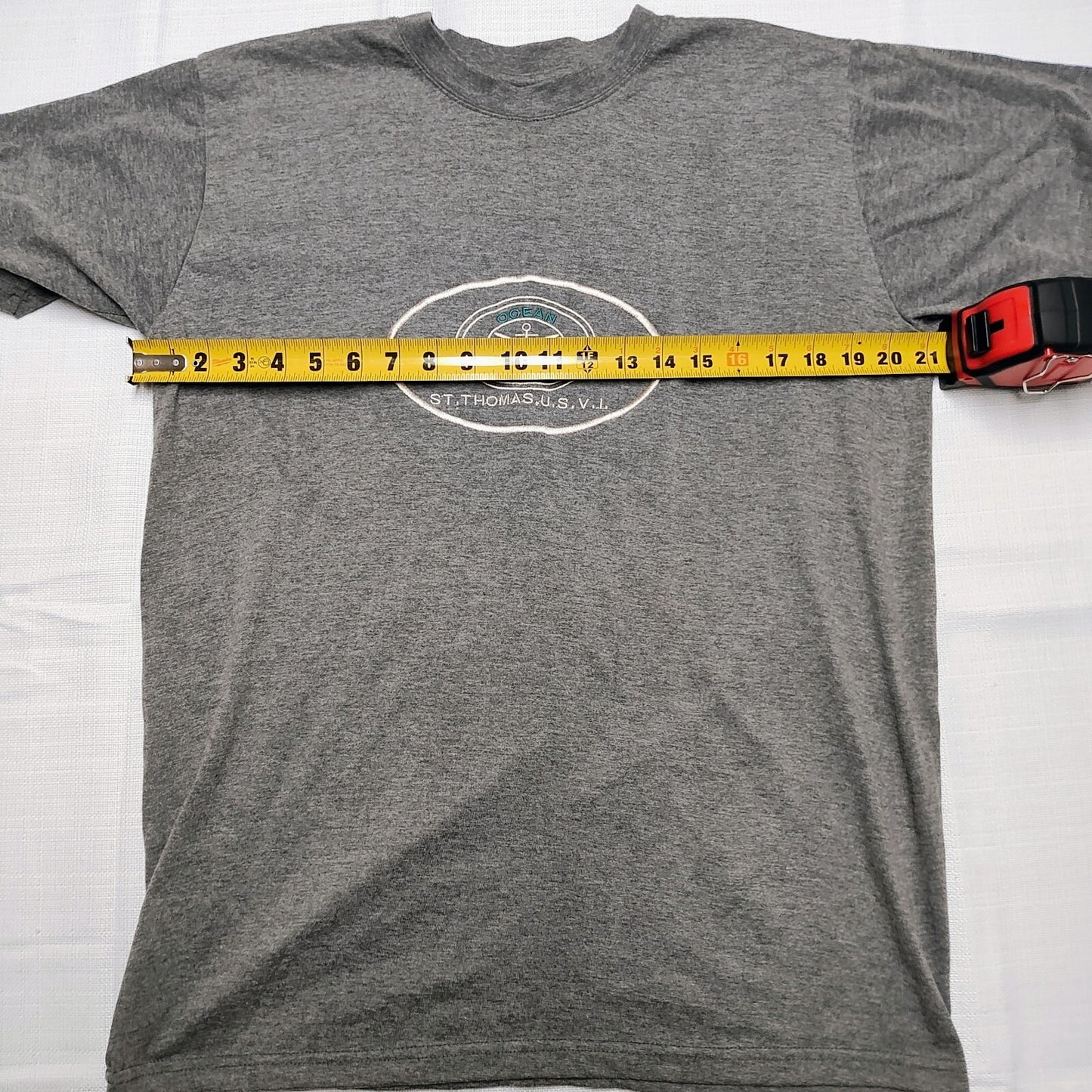 Supreme Resort Wear Ocean City St. Thomas Virgin Islands Embroidered T-Shirt (M)