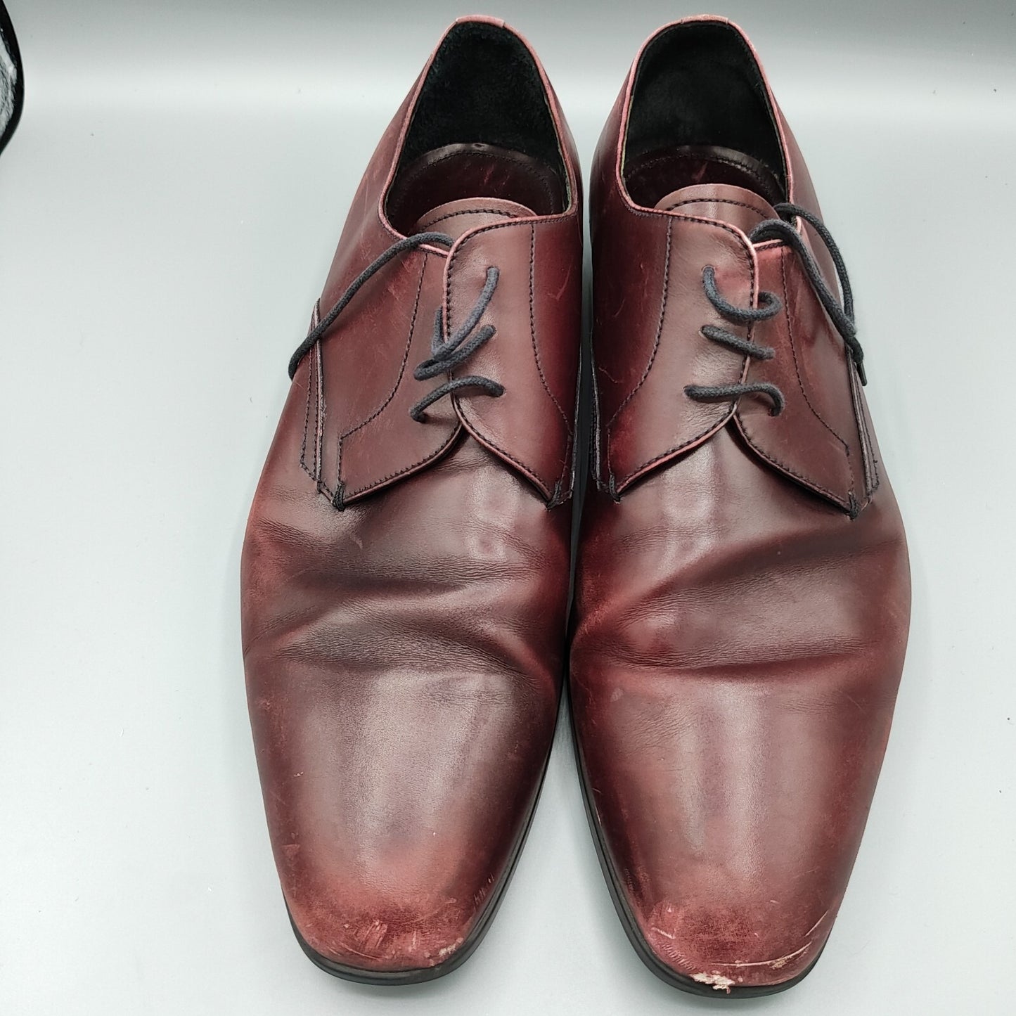 Prada Milano Made in Italy Burgundy Leather Round-Toe Derby Shoes (Mens 10.5)