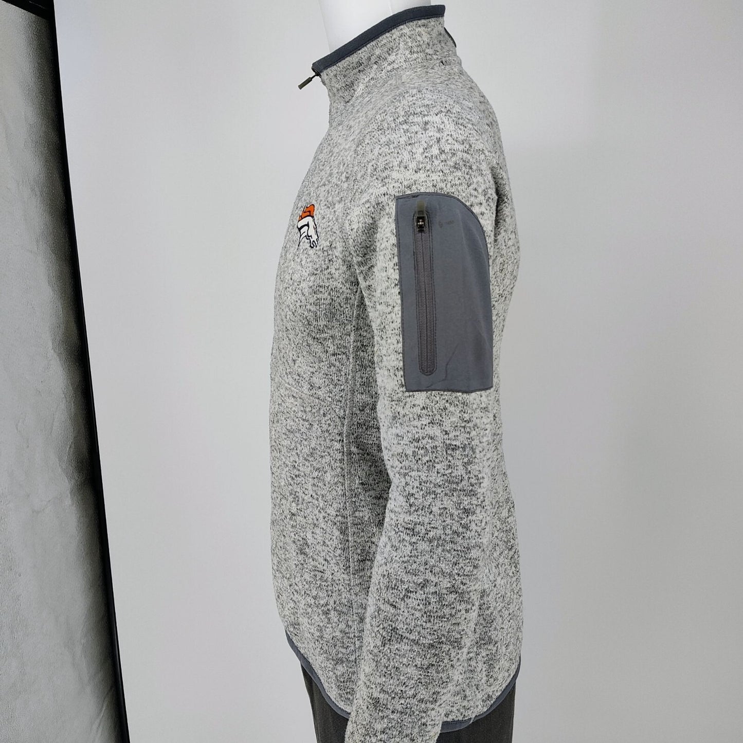Antigua NFL Denver Broncos Pullover Quarter-Zip Fleec Womens Sweater/Jacket (M)