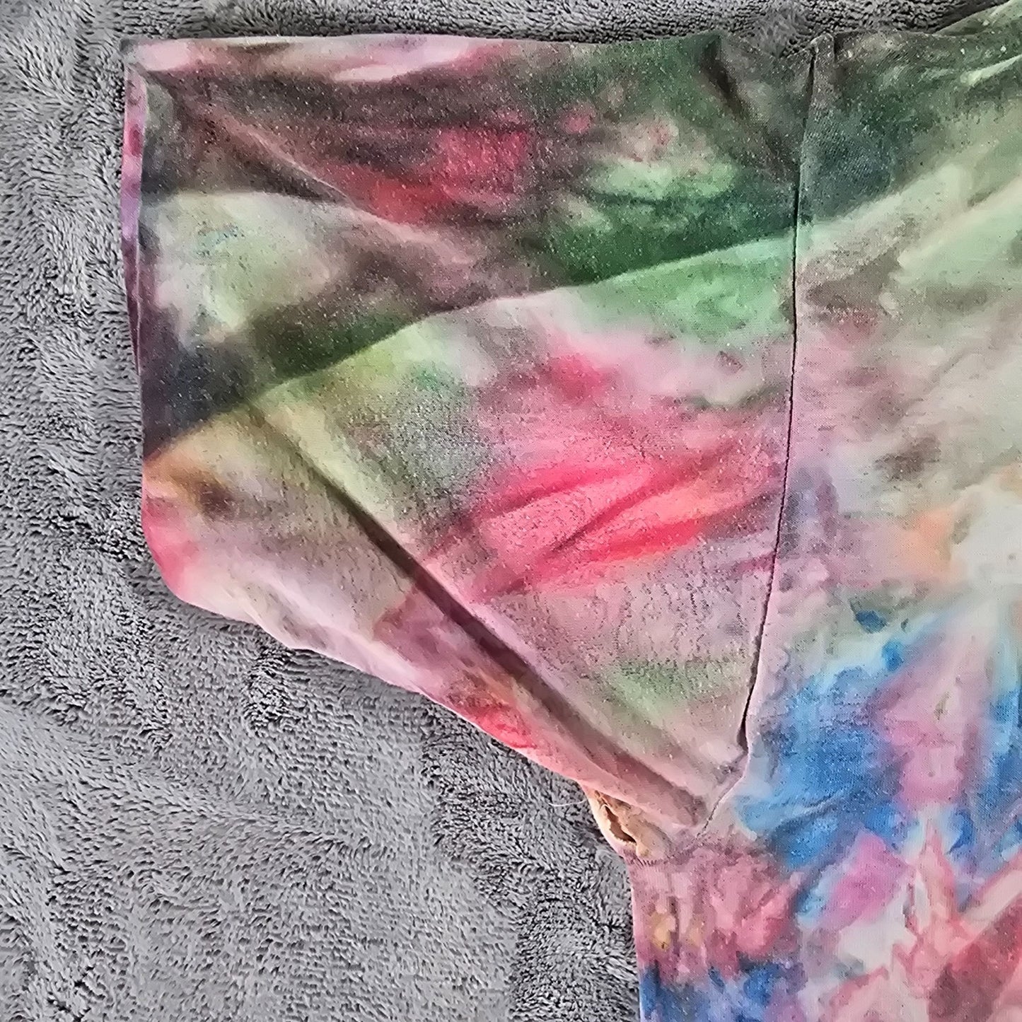 Vintage 1980s Walmart Distribution Center Mount Pleasant, IA Tie-Dye T-Shirt (M)