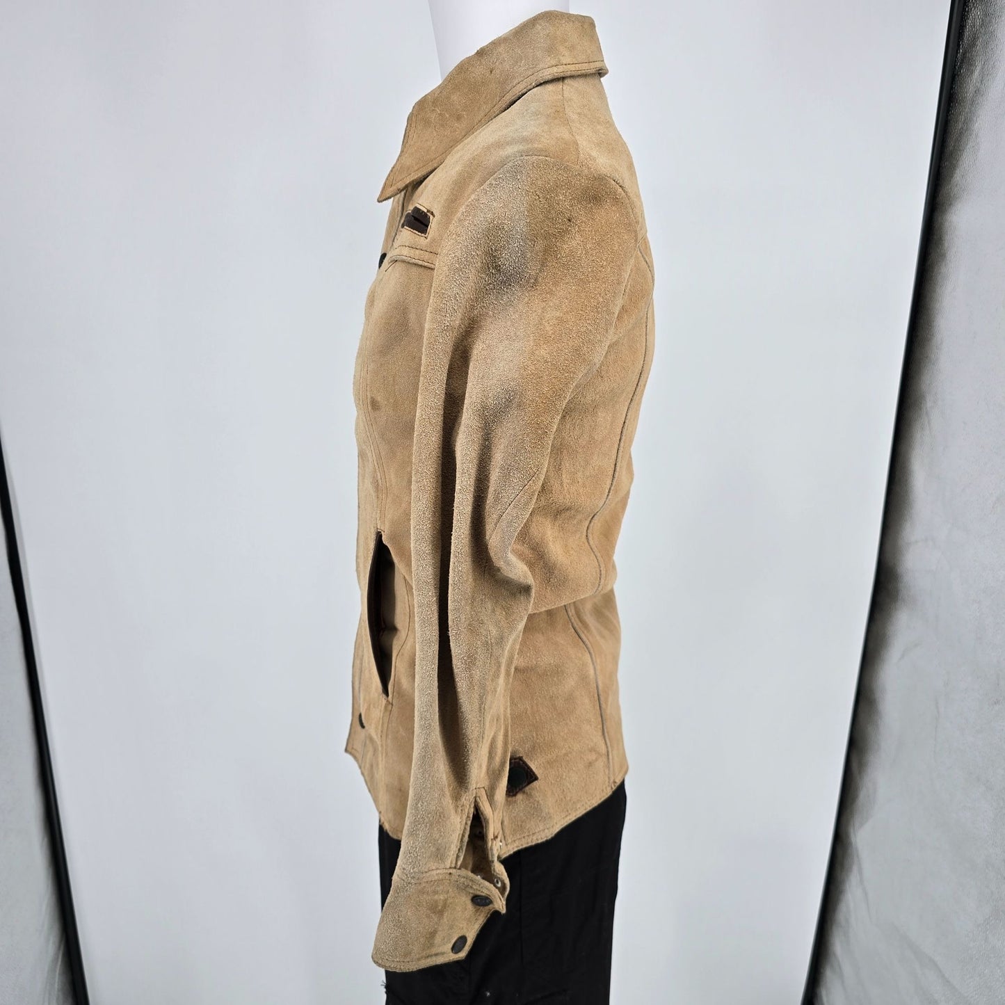 Vintage 1970s Dagger Collar Tan Suede Snap Button Western Jacket (Youth Large)