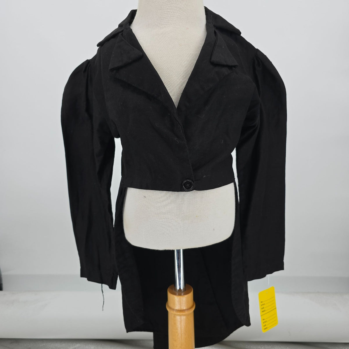 Vintage 1980s Black Victorian-Style Tailcoat Stage Costume (Girls Small)