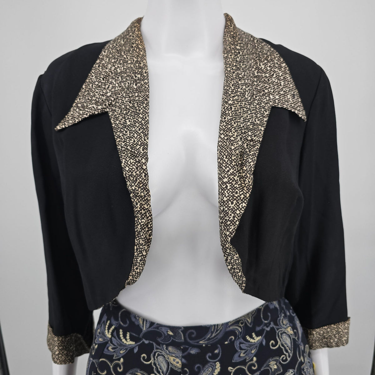 Vintage 1980s Black Abstract Contrast Trim Open Front Cropped Bolero Jacket (M)
