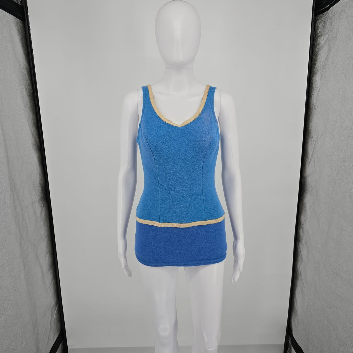 Vintage 1950s Women's Blue One Piece Modesty Skirt Knit Maillot Swimsuit (XS)