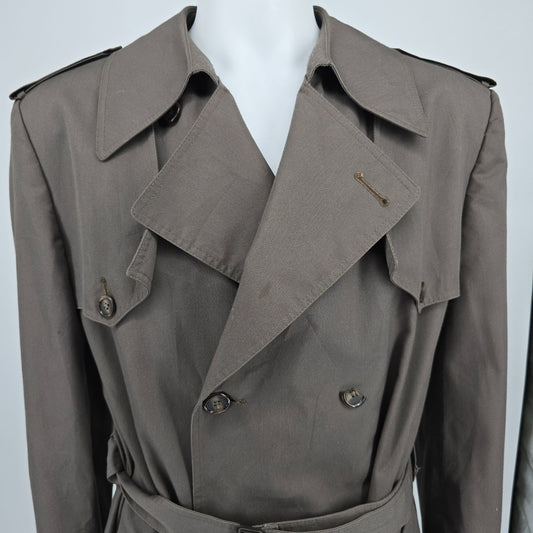 Distressed Vintage 1980s Christian Dior Monsieur Belted Trench Coat (46L)
