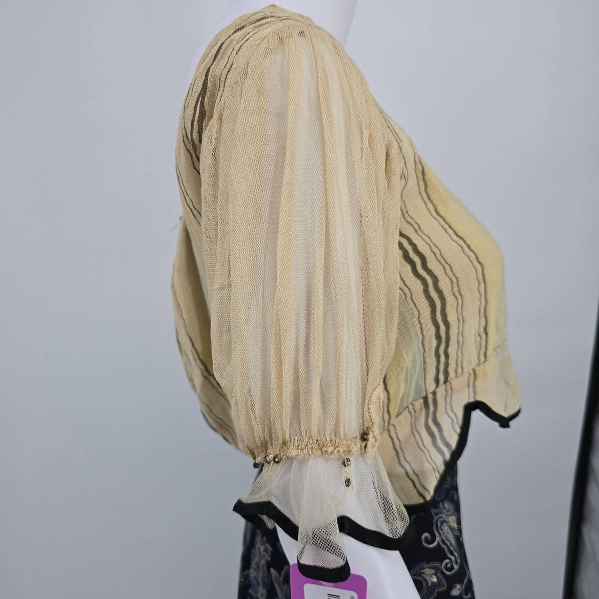 Antique 1910s Edwardian Embellished Sheer Striped Scalloped Hem Blouse (S) *Fair