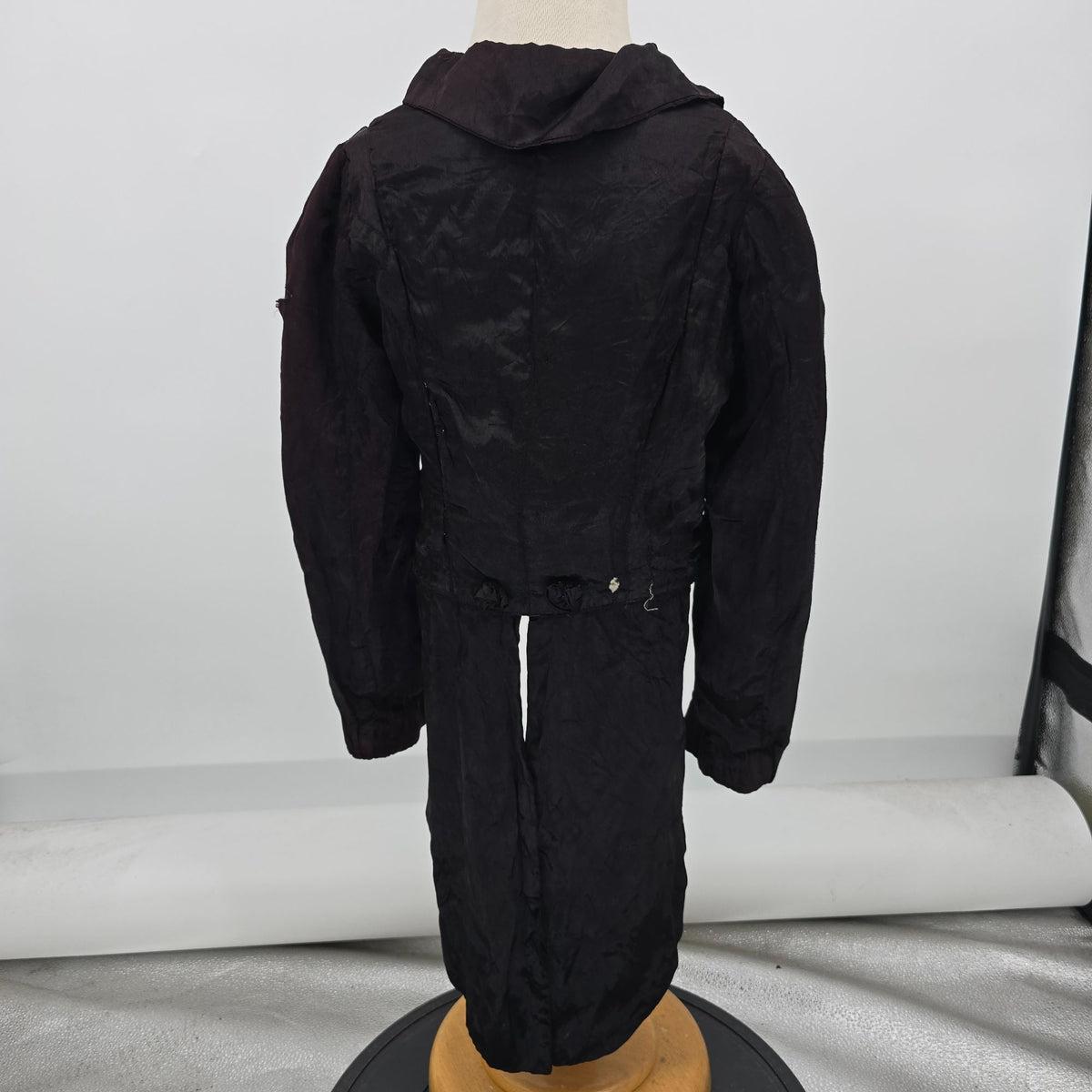 Antique 1880s Victorian Black Silk Coat Basque Bodice (Girls Small) *Fair
