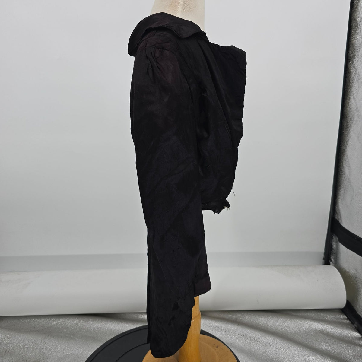 Antique 1880s Victorian Black Silk Coat Basque Bodice (Girls Small) *Fair