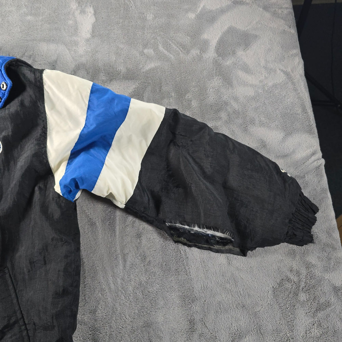 Vintage 1990s Logo Athletic NBA Orlando Magic Hooded Jacket (Youth XL) *Flaw